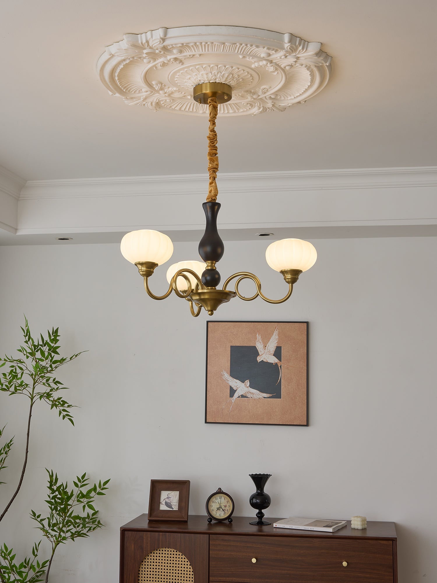 Elaris Chandelier - Blowlighting