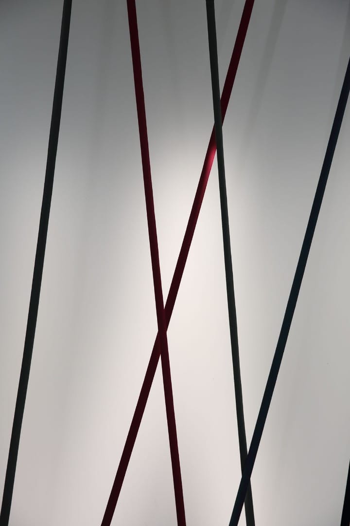 Elastica Arbitrary Floor Lamp - Blowlighting