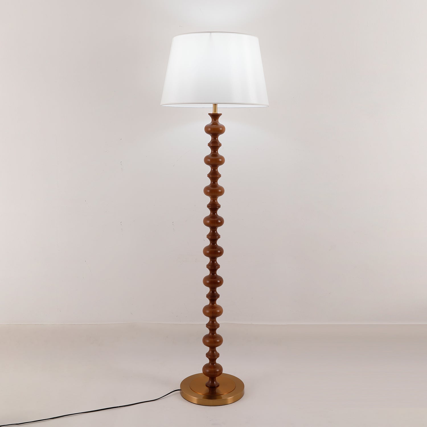 Eleanor Floor Lamp - Blowlighting