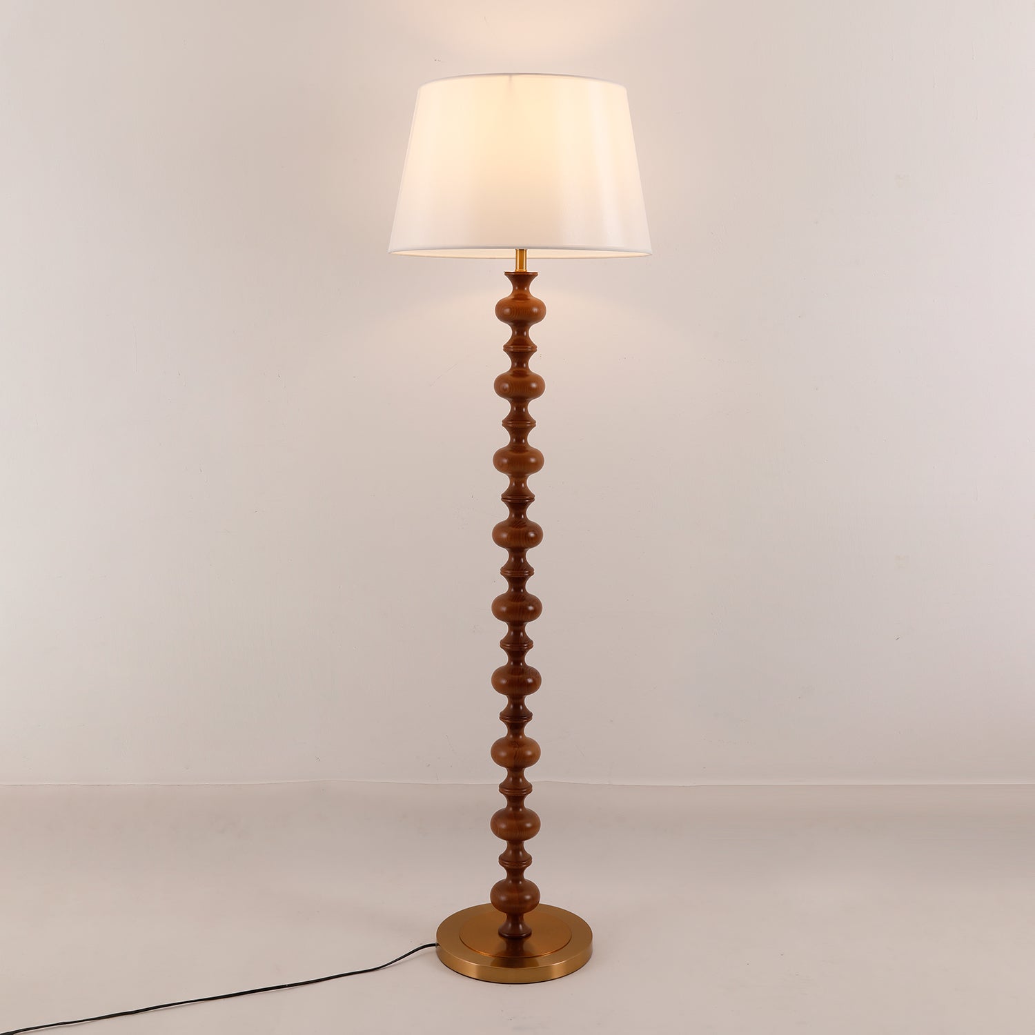 Eleanor Floor Lamp - Blowlighting