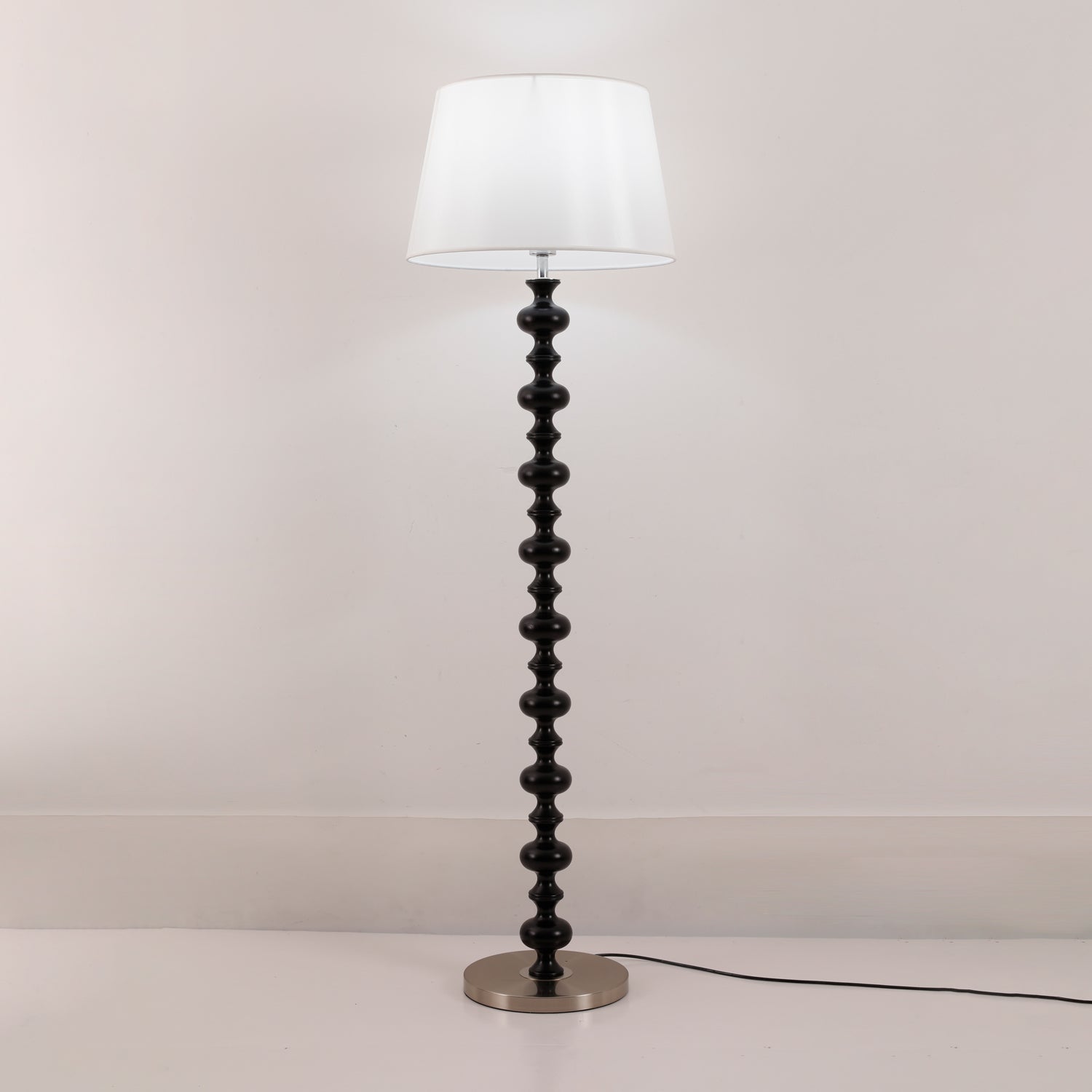 Eleanor Floor Lamp - Blowlighting