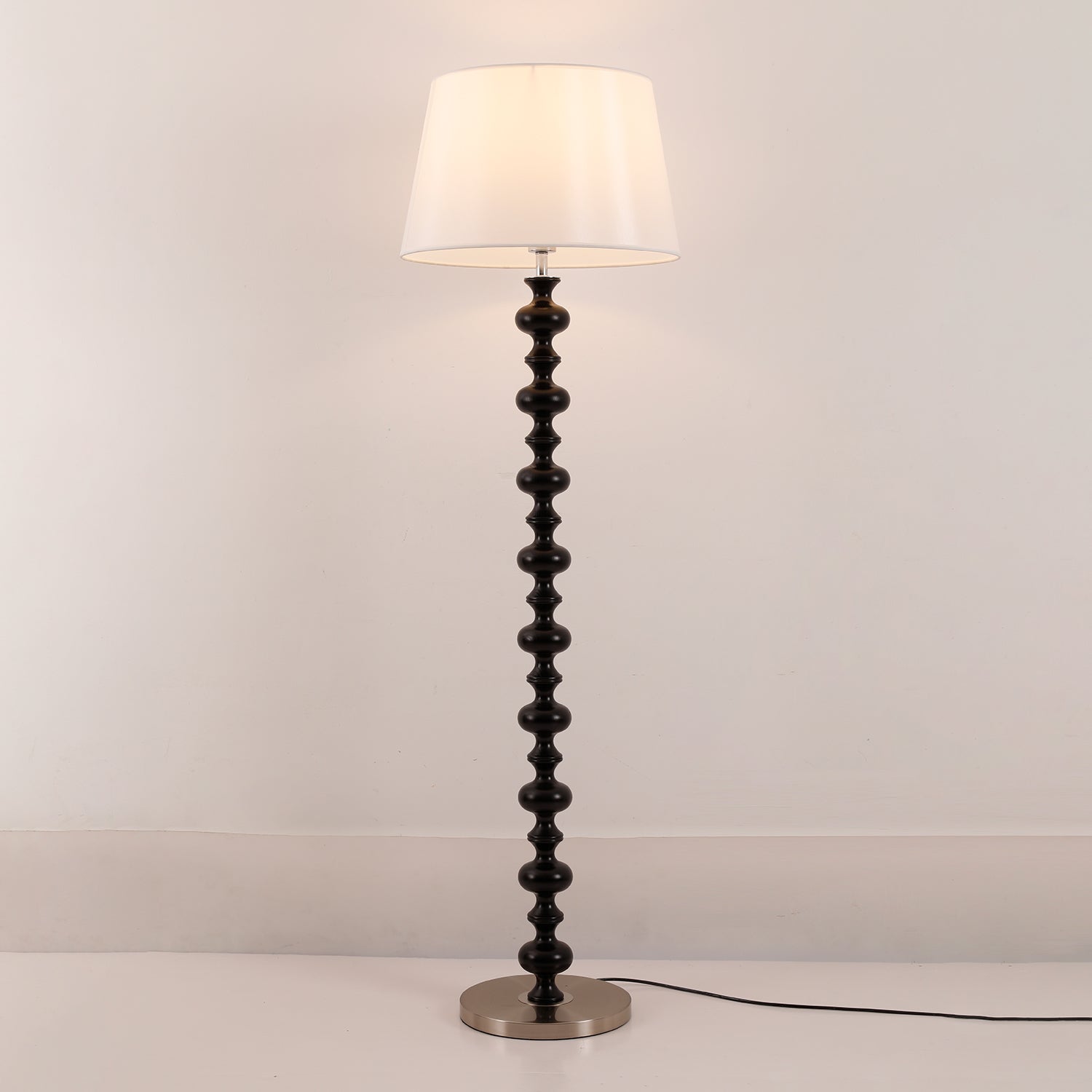 Eleanor Floor Lamp - Blowlighting
