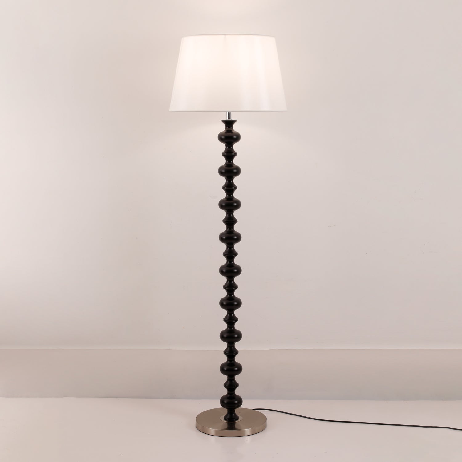 Eleanor Floor Lamp - Blowlighting