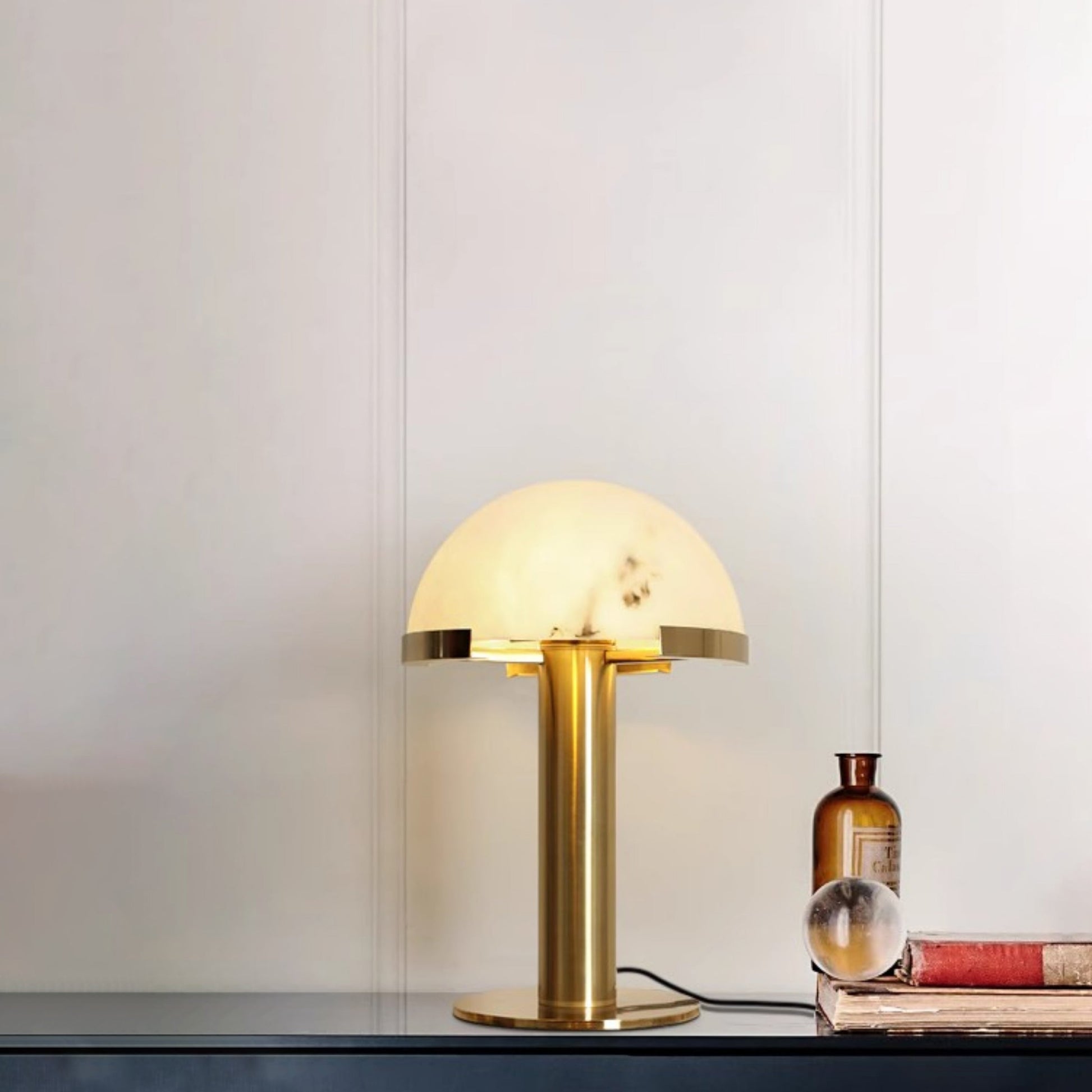 Ibera Alabaster Table Lamp - Blowlighting