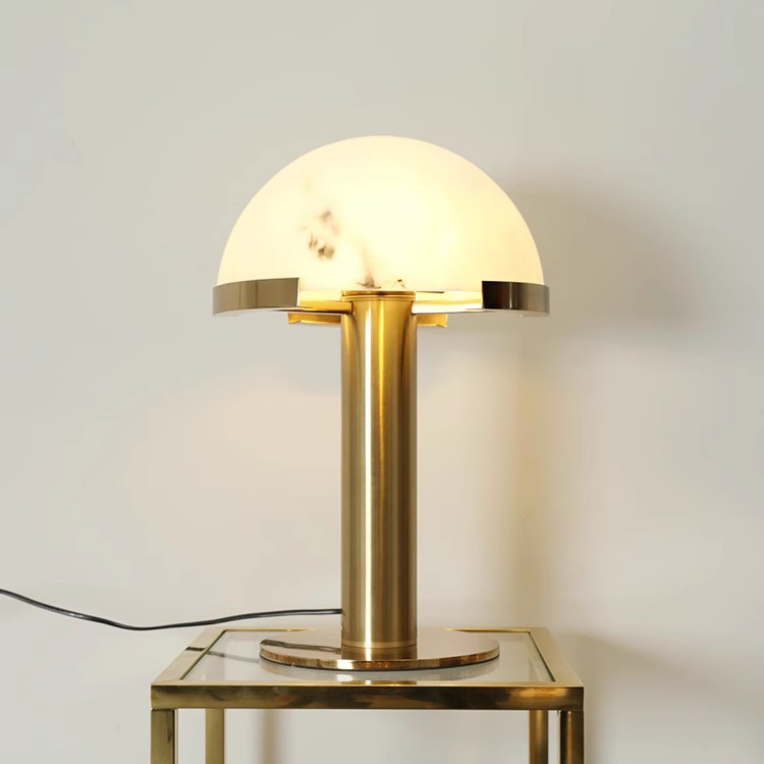 Ibera Alabaster Table Lamp - Blowlighting