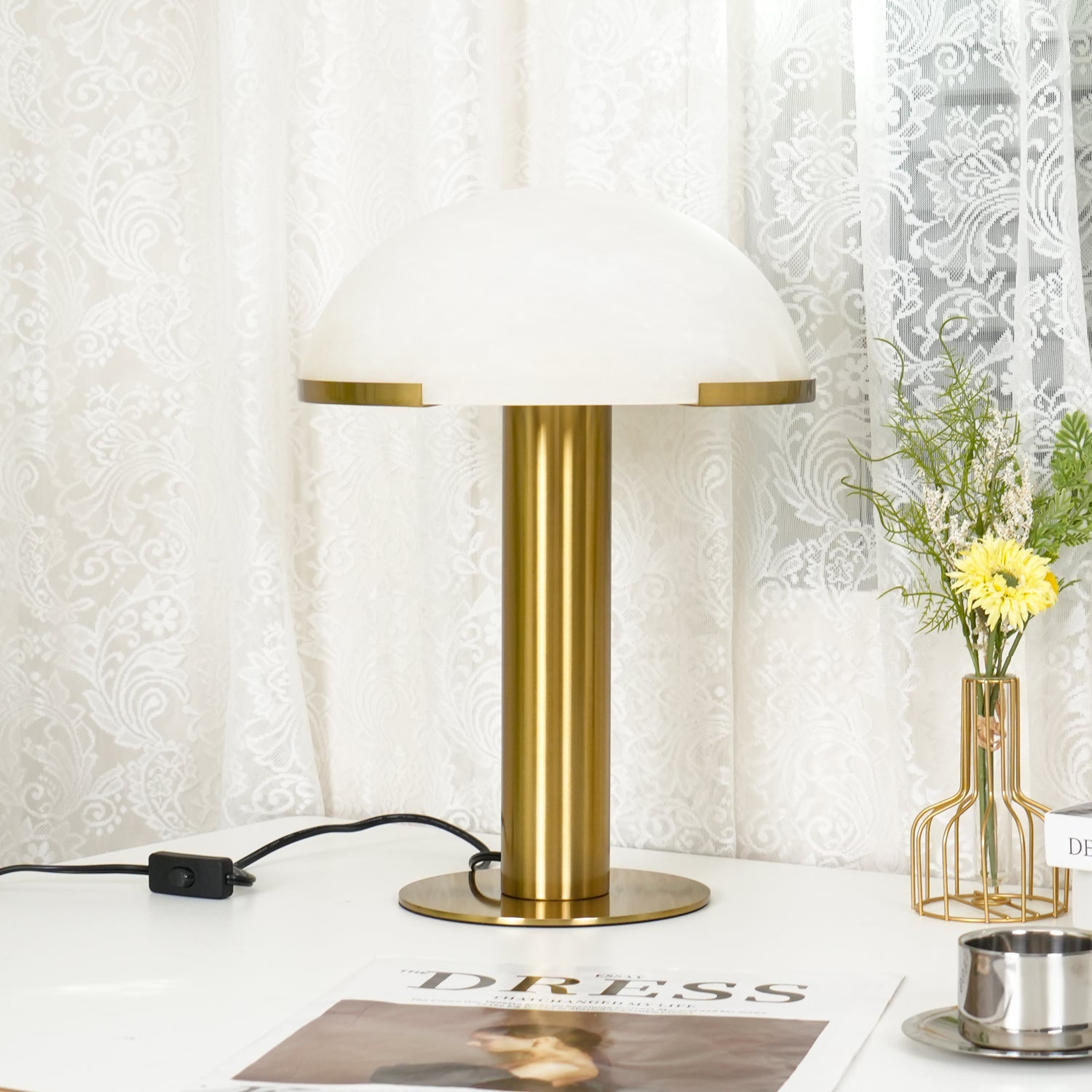 Ibera Alabaster Table Lamp - Blowlighting