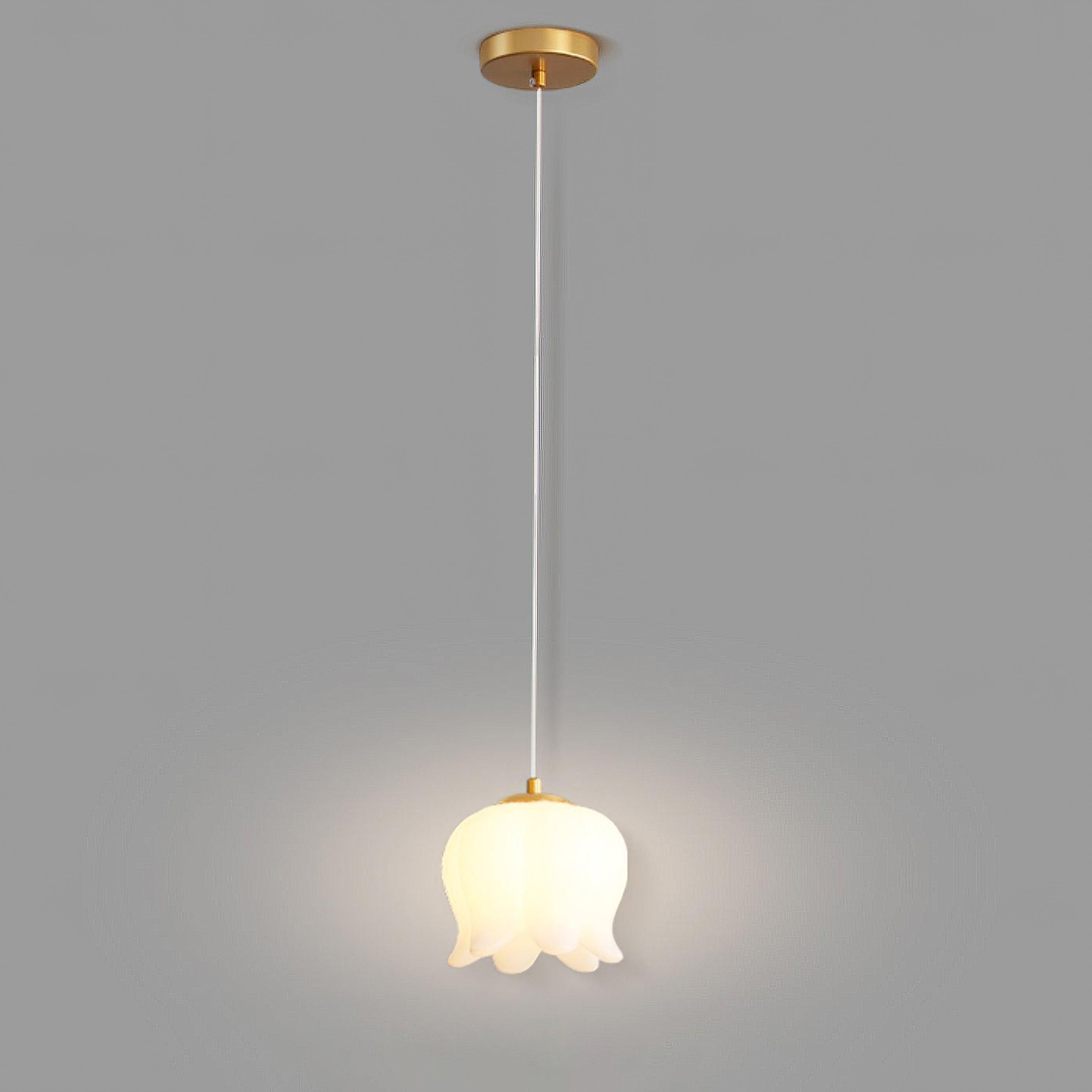 Elegant Floral Pendant Light - Blowlighting
