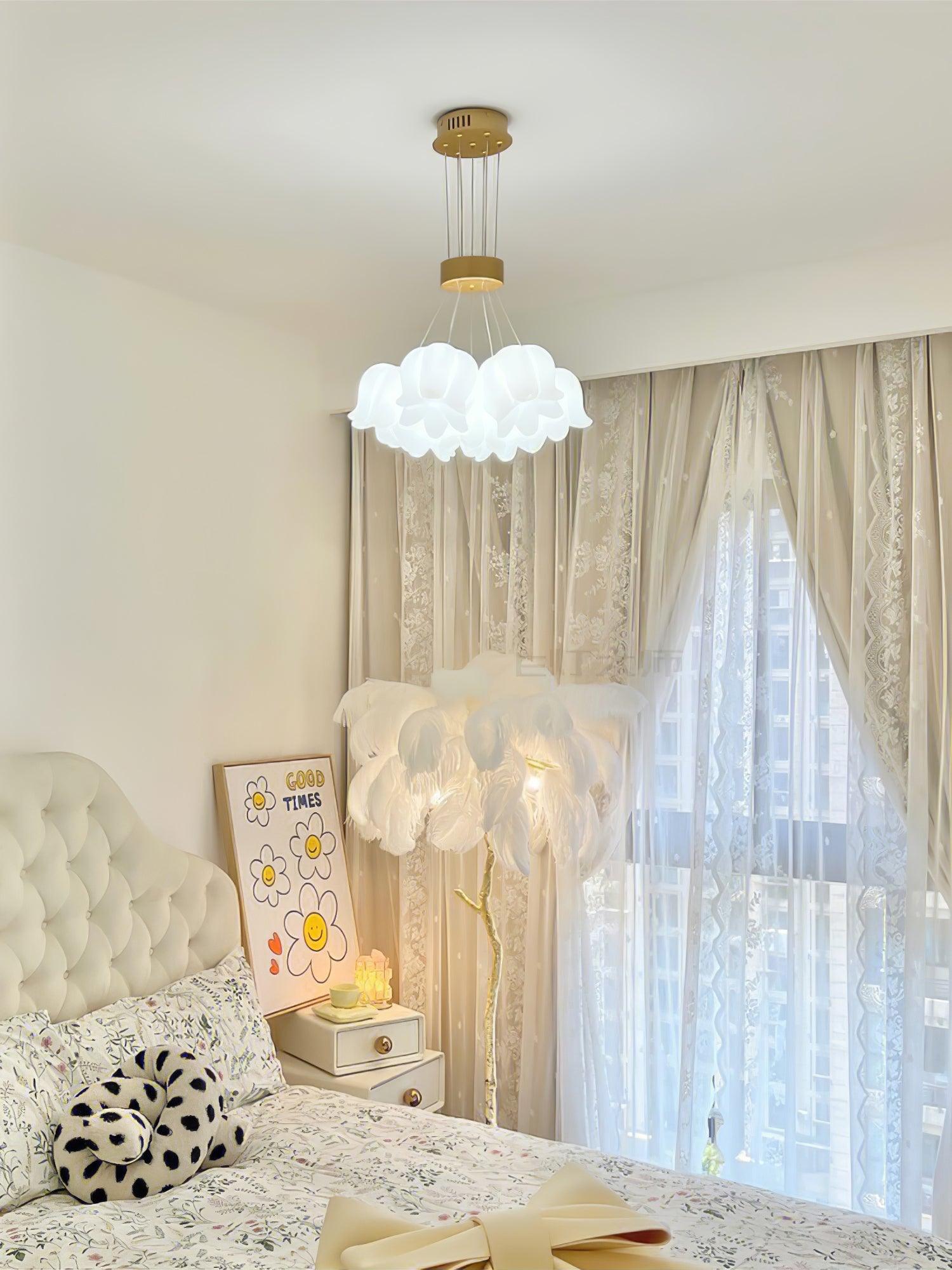 Elegant Floral Pendant Light - Blowlighting