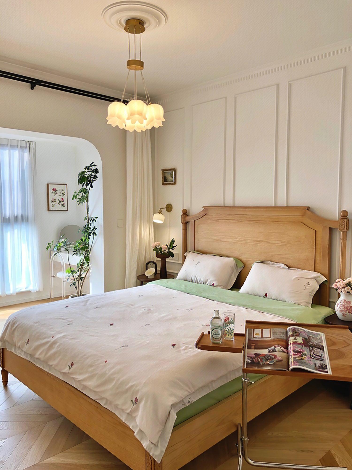 Elegant Floral Pendant Light - Blowlighting