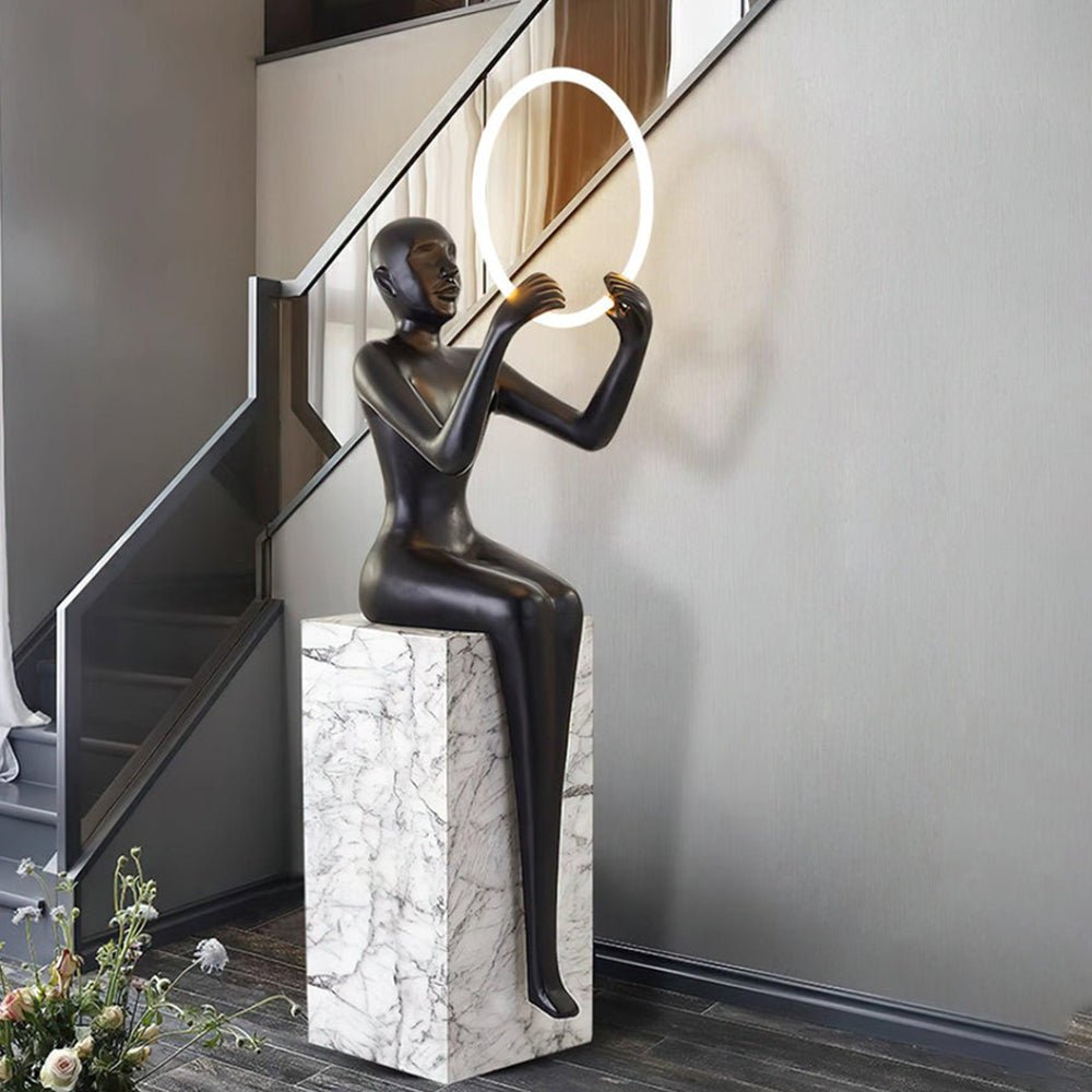 Elsilisra Sculptural Black Metal Floor Lamp - Blowlighting