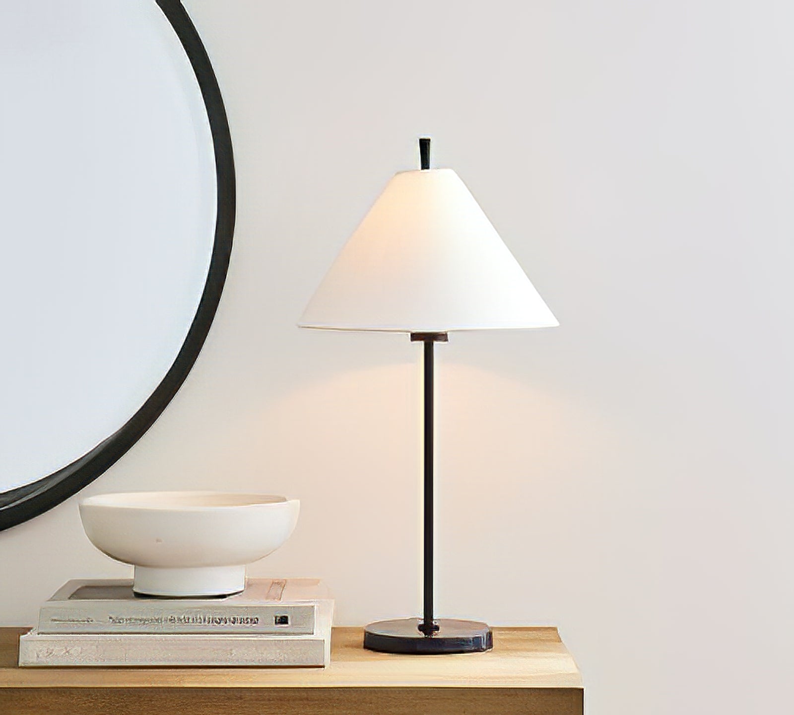 Ellis Table Lamp - Blowlighting