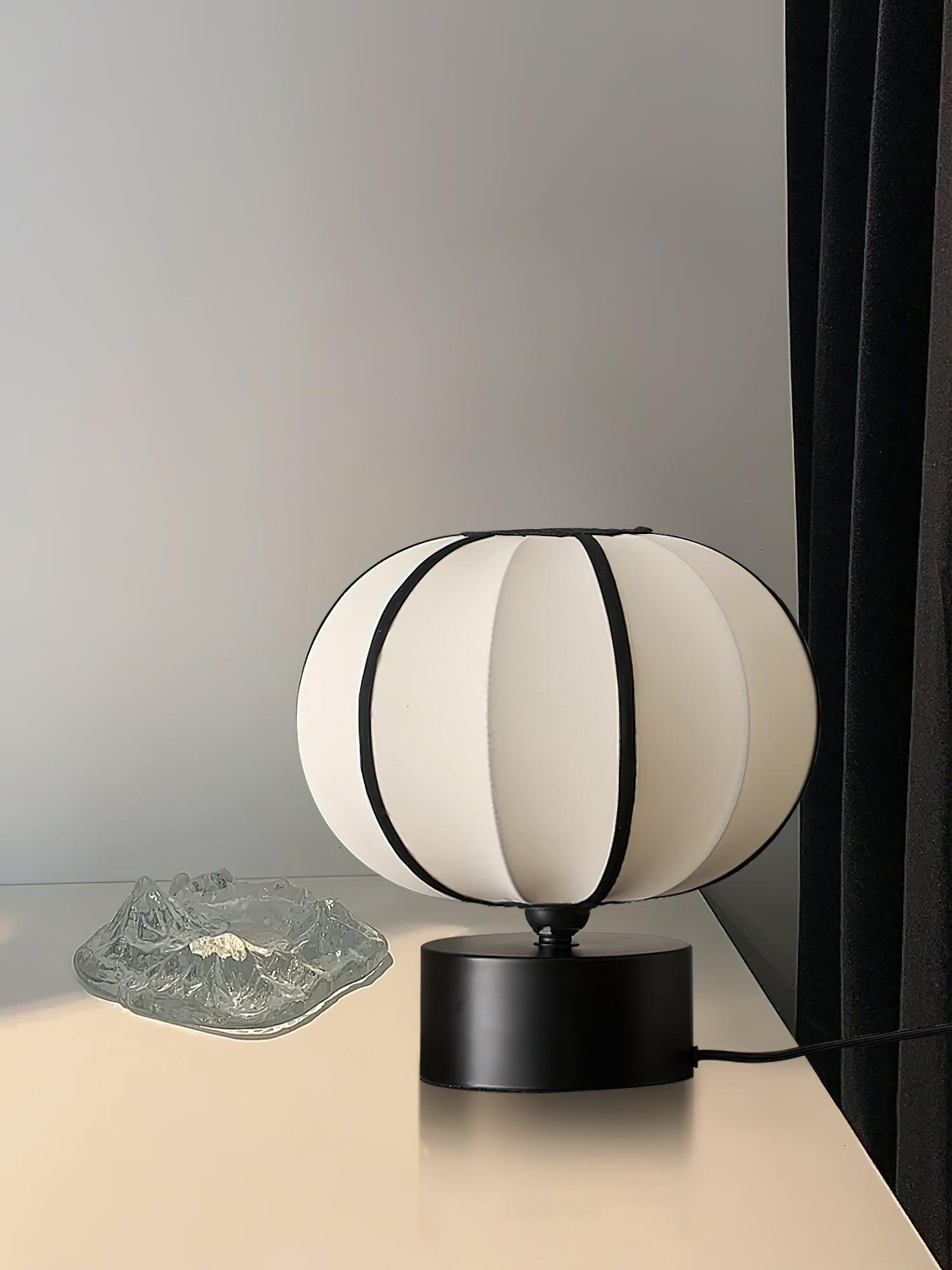 Ellos Table Lamp - Blowlighting