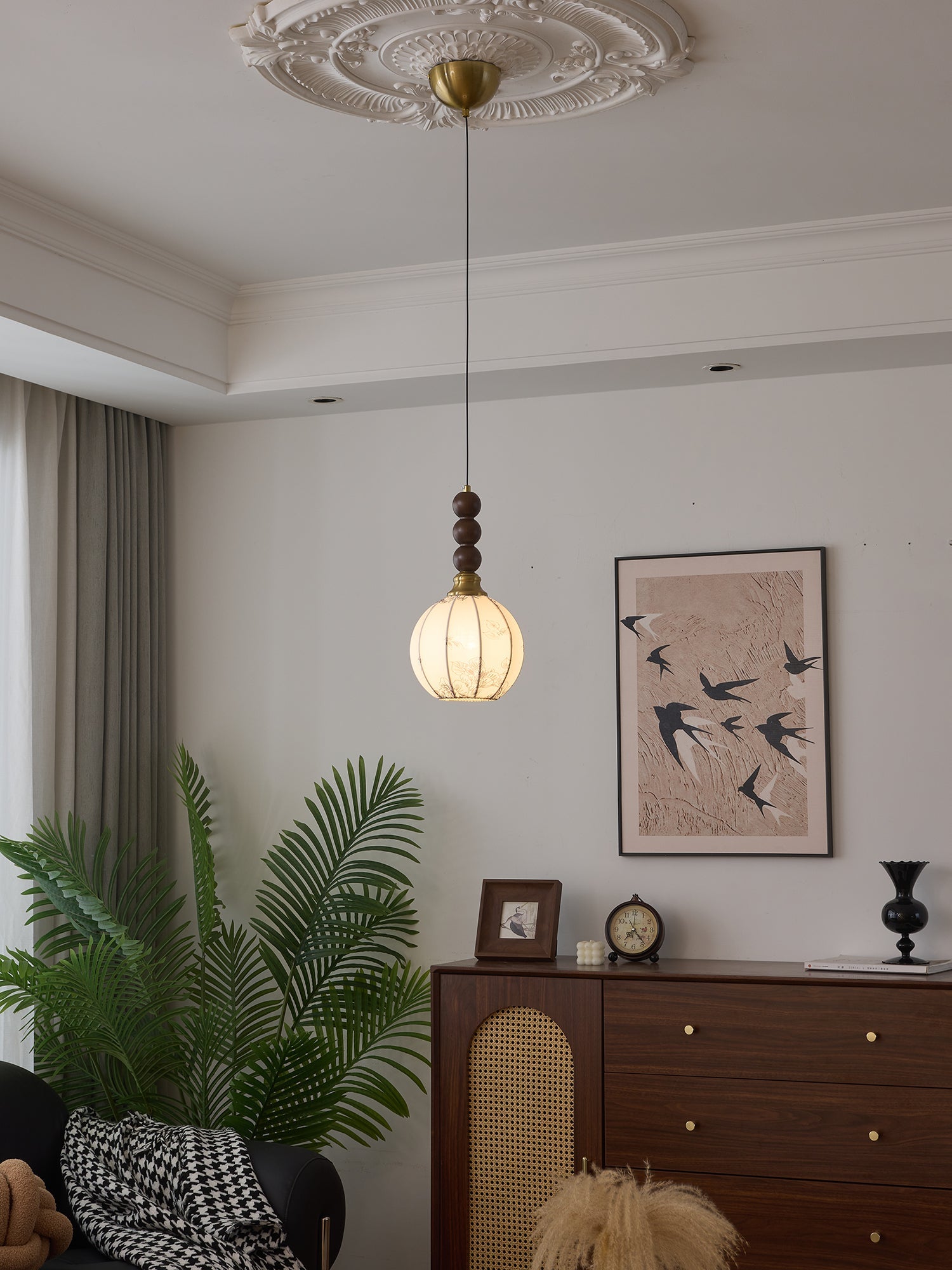Eloria Pendant Light - Blowlighting