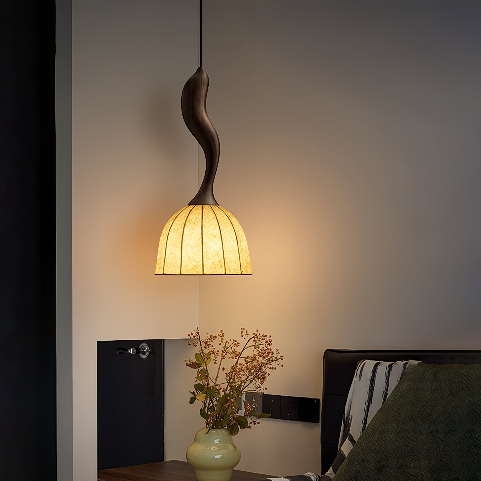 Colire Creativity Twisted Metal Wood Pendant Light - Blowlighting
