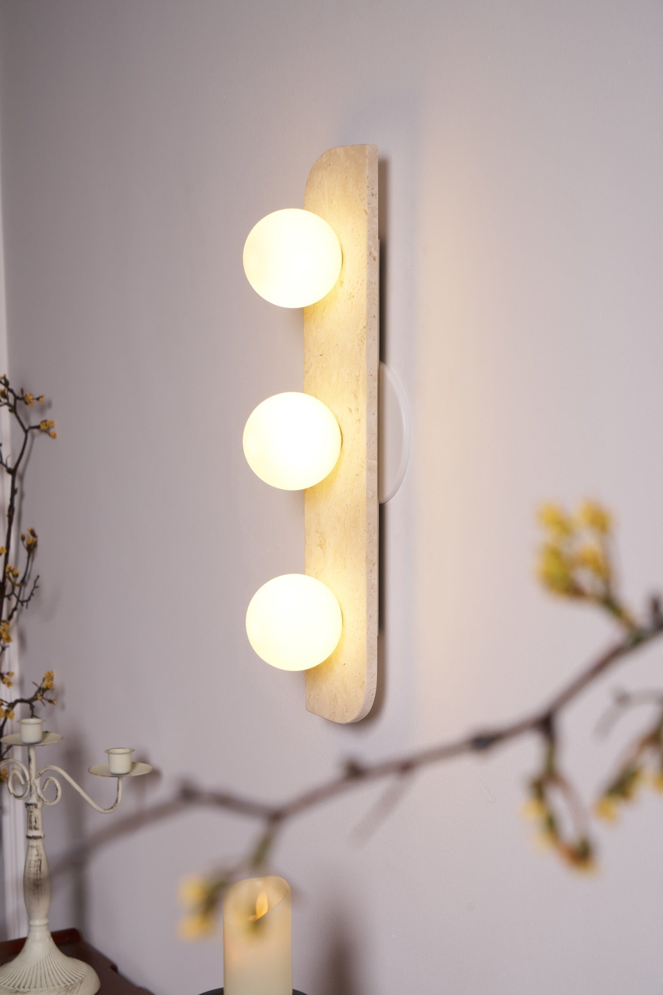 Zophaor Minimalist Travertine Plug-In Wall Light - Blowlighting