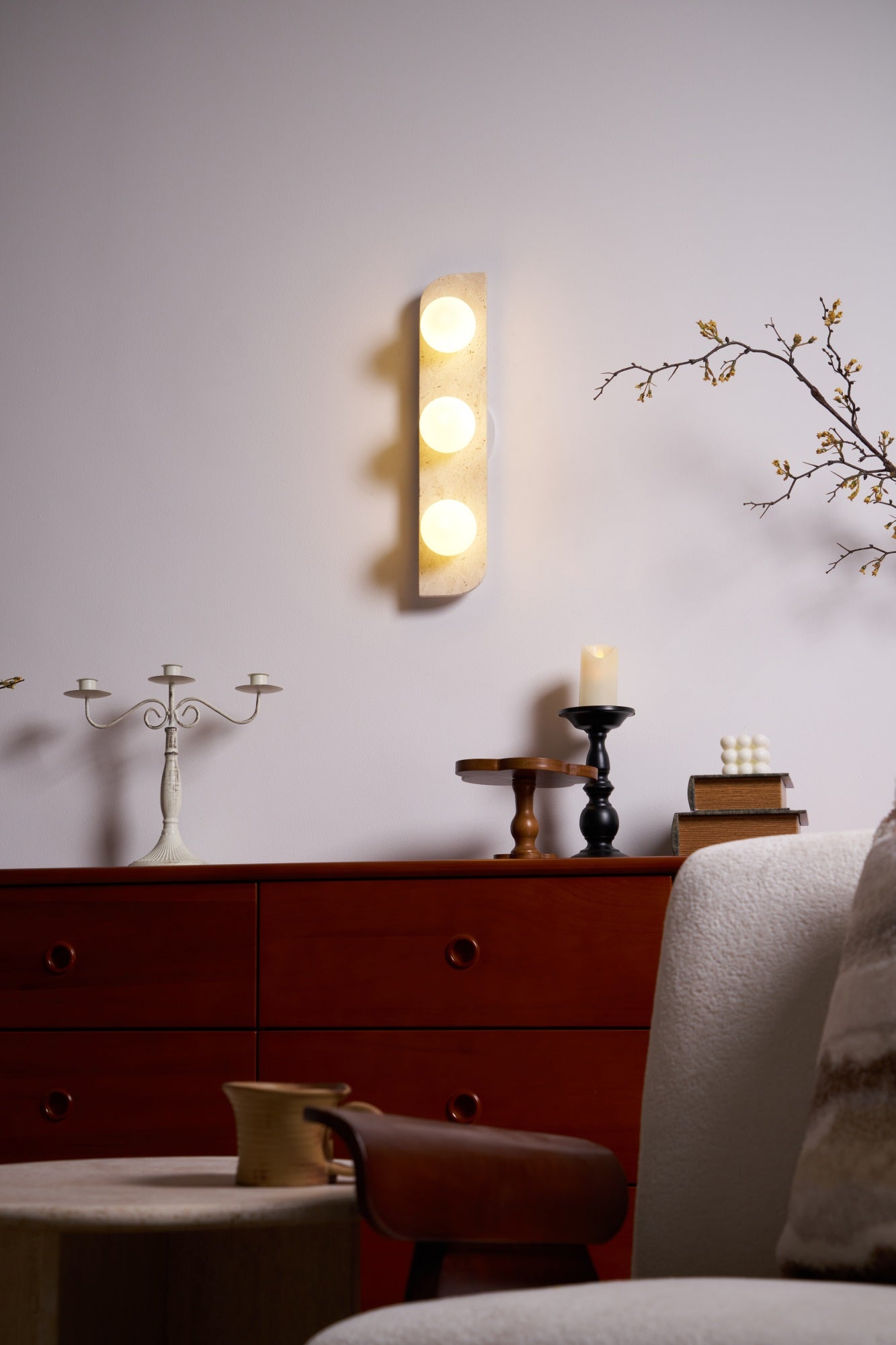 Zophaor Minimalist Travertine Plug-In Wall Light - Blowlighting