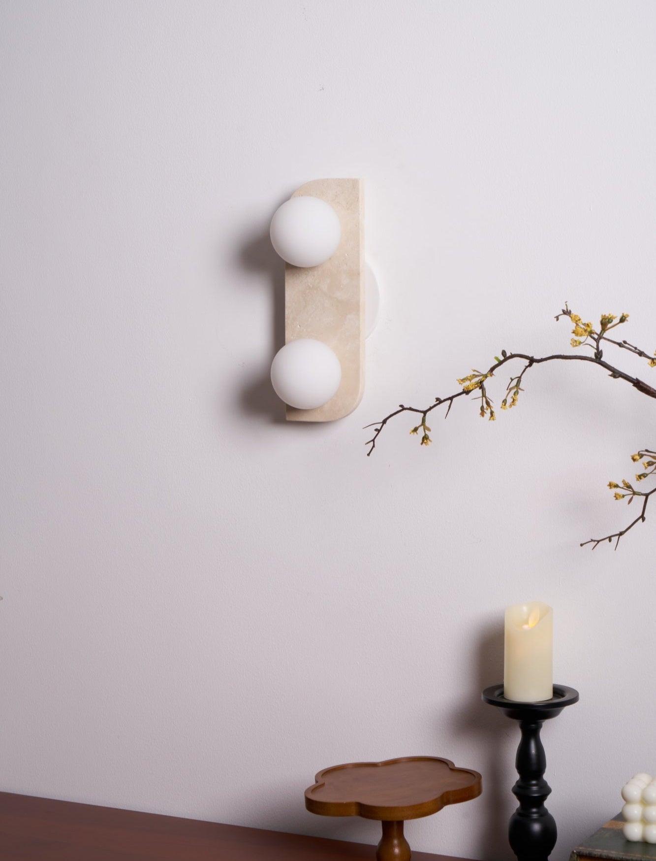 Zophaor Minimalist Travertine Plug-In Wall Light - Blowlighting