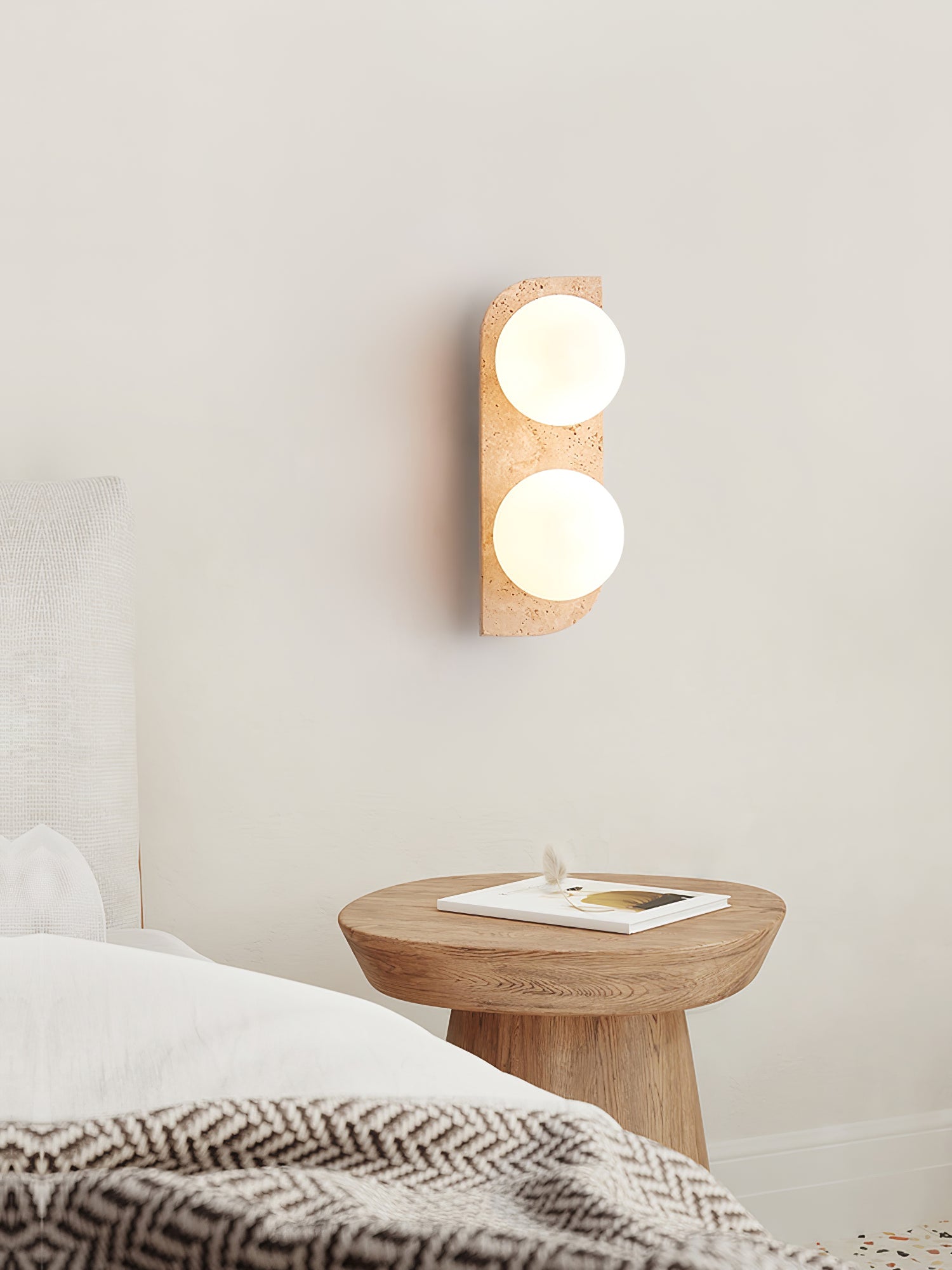Zophaor Minimalist Travertine Plug-In Wall Light - Blowlighting