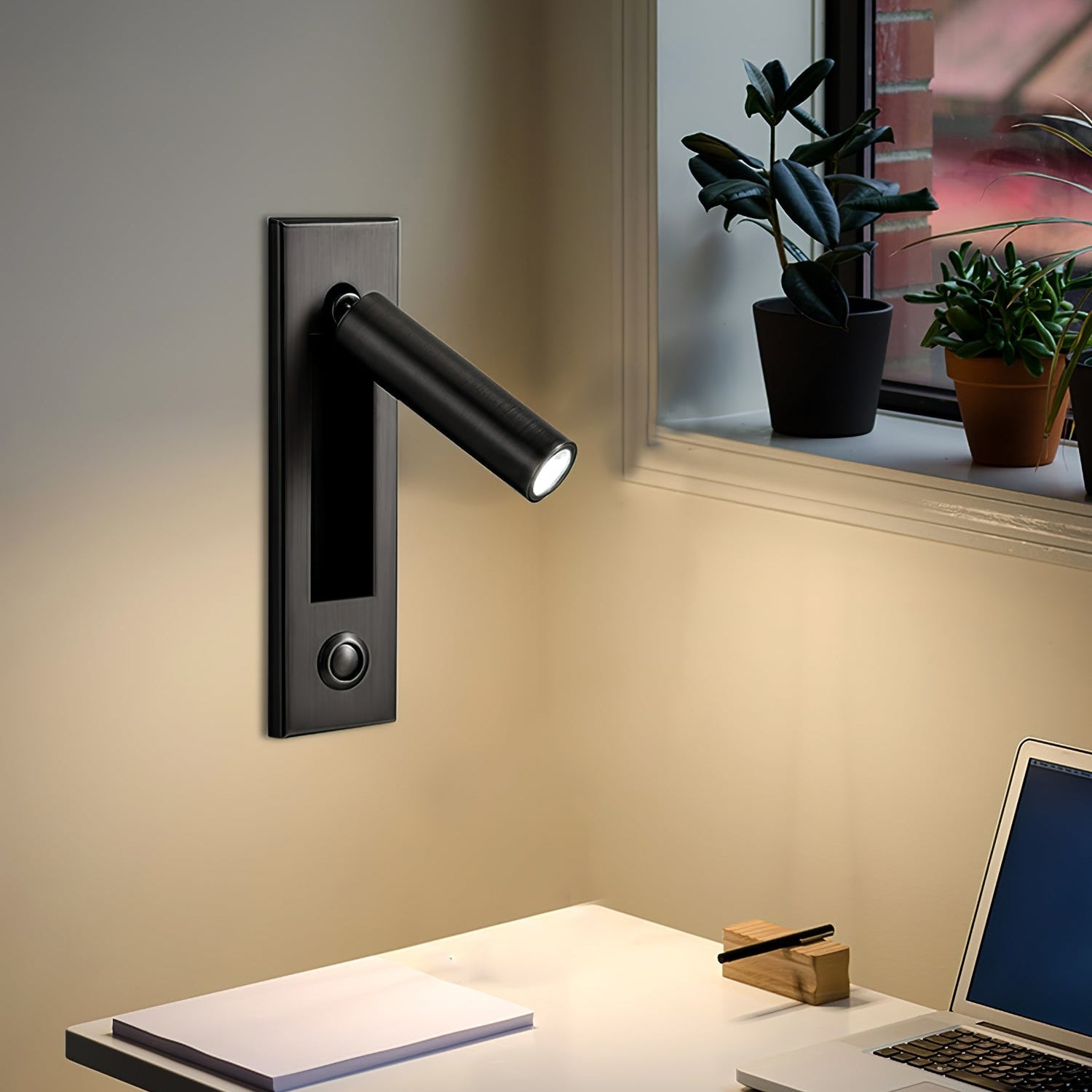 Daria Modern Wall Light - Blowlighting