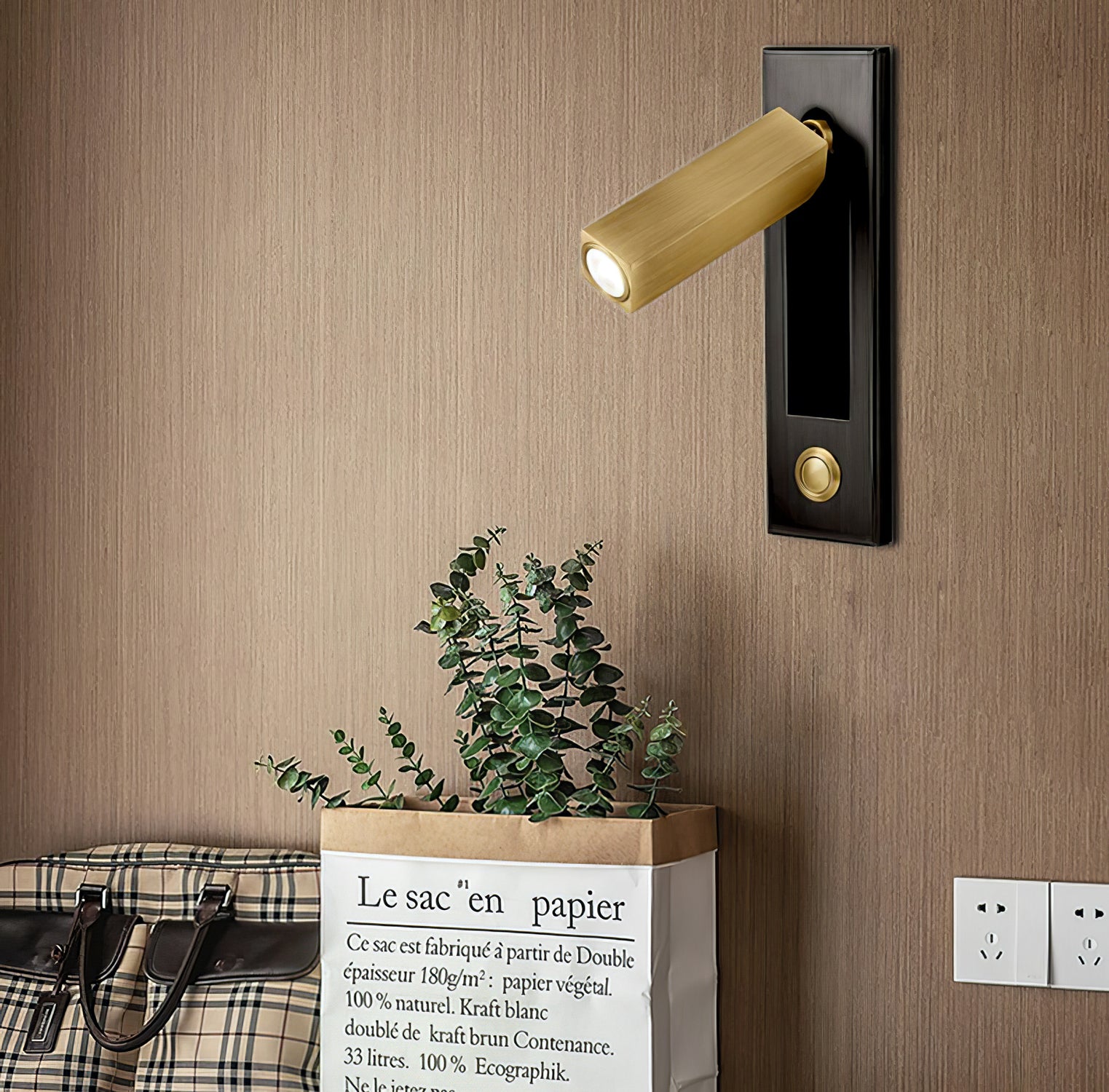Daria Modern Wall Light - Blowlighting