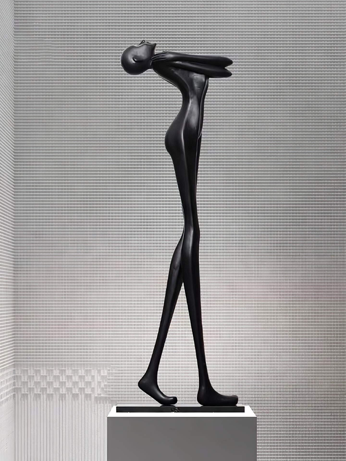 Ersolion Sculptural Fiberglass Floor Lamp - Blowlighting