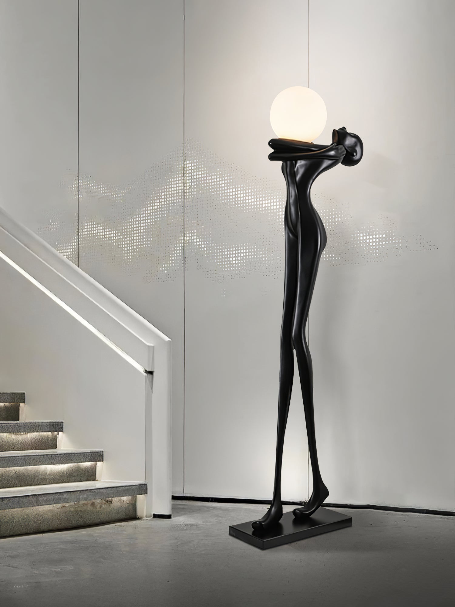 Ersolion Sculptural Fiberglass Floor Lamp - Blowlighting