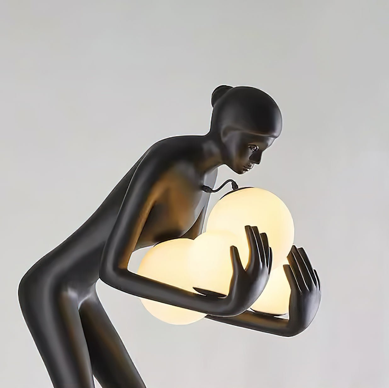 Nyxara Embracing Black Metal Floor Lamp - Blowlighting