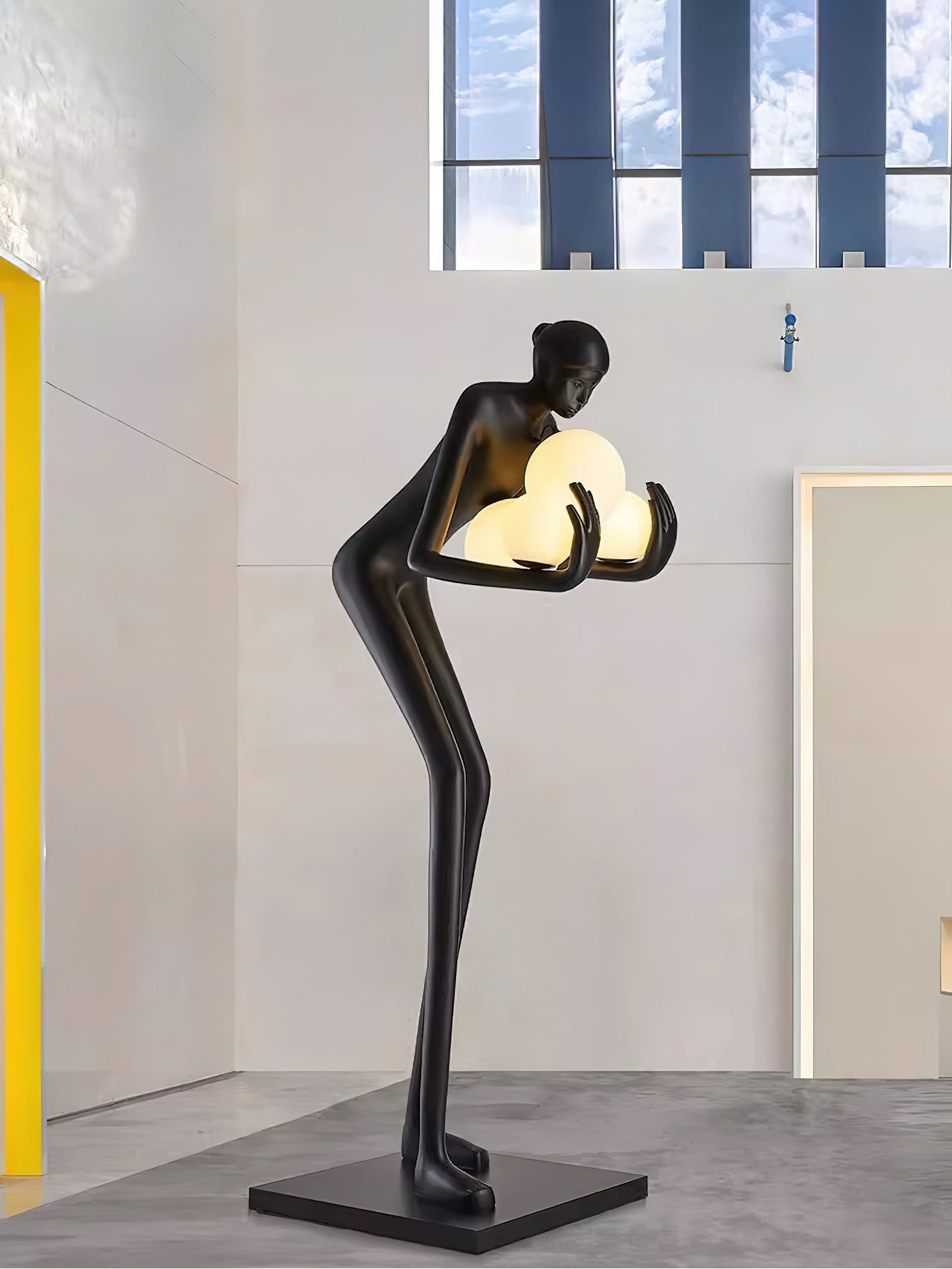 Nyxara Embracing Black Metal Floor Lamp - Blowlighting