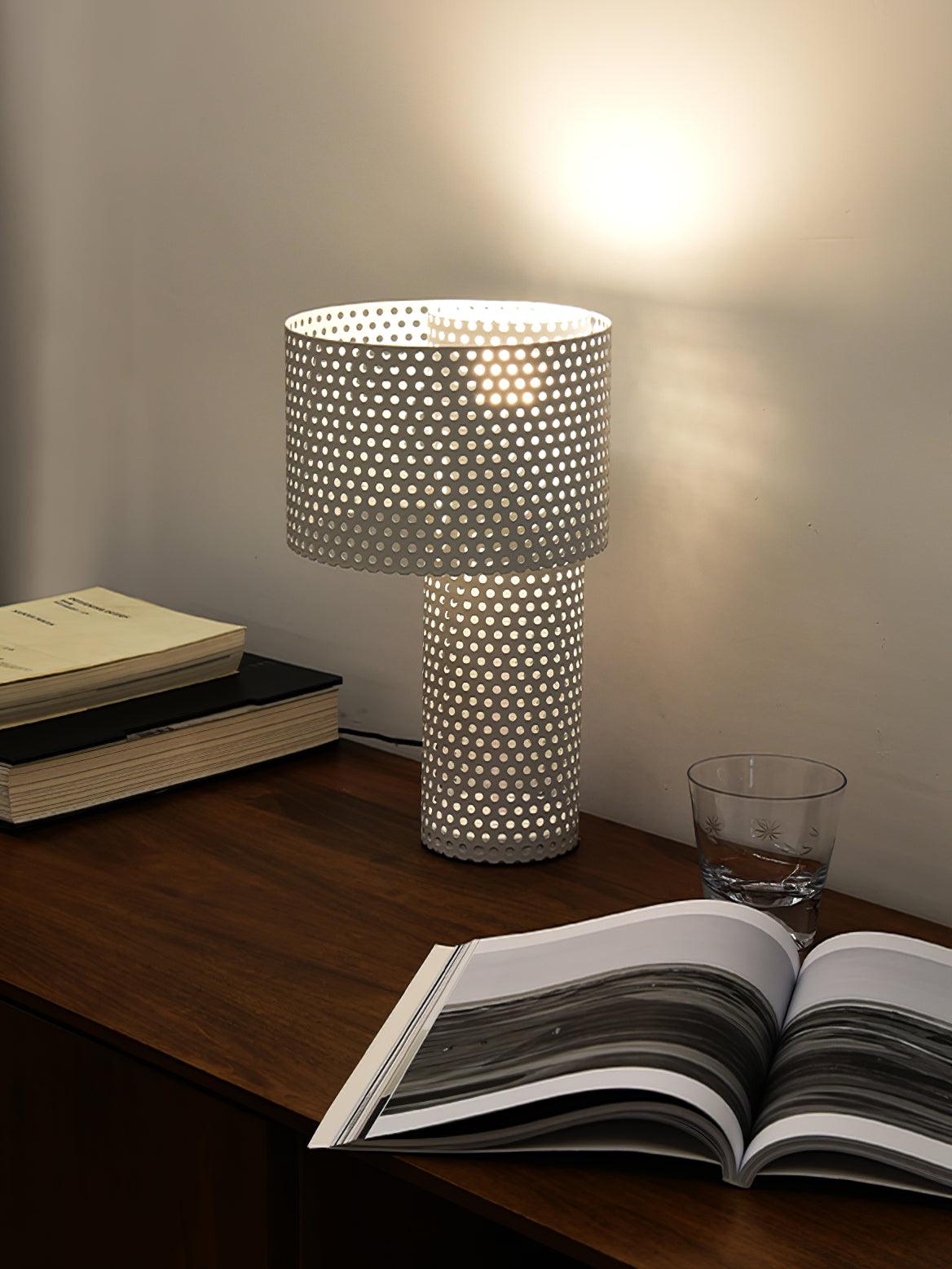 Ilsolyra Table Lamp - Blowlighting