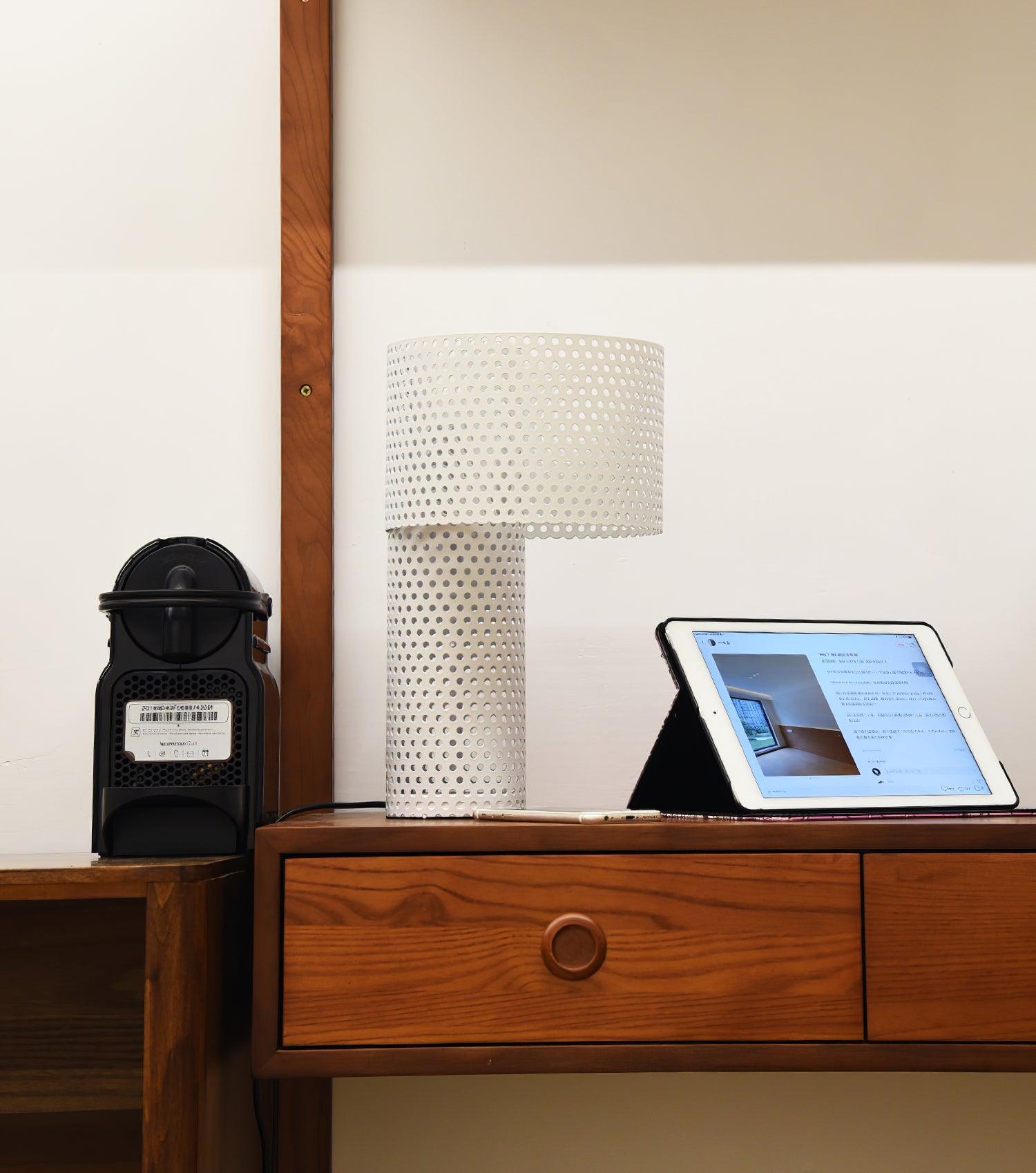 Ilsolyra Table Lamp - Blowlighting