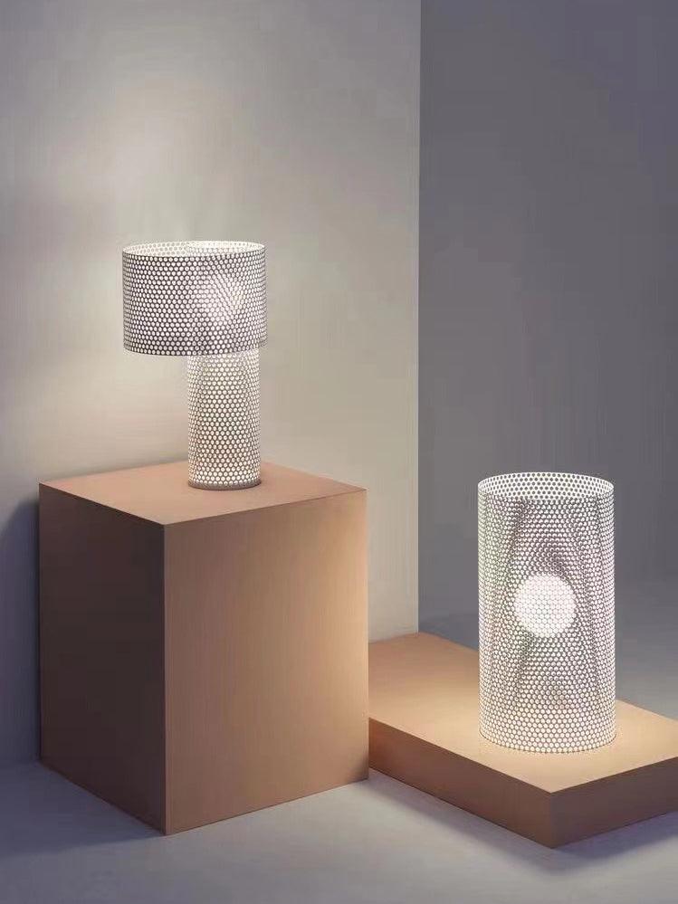 Ilsolyra Table Lamp - Blowlighting