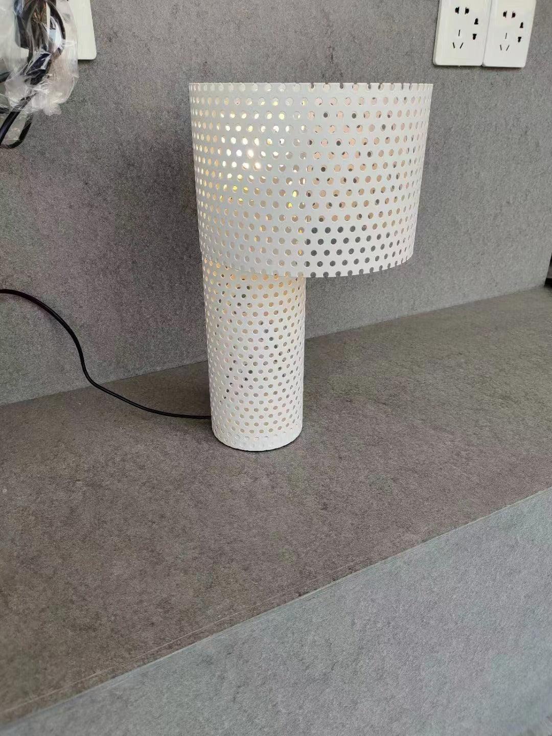Ilsolyra Table Lamp - Blowlighting