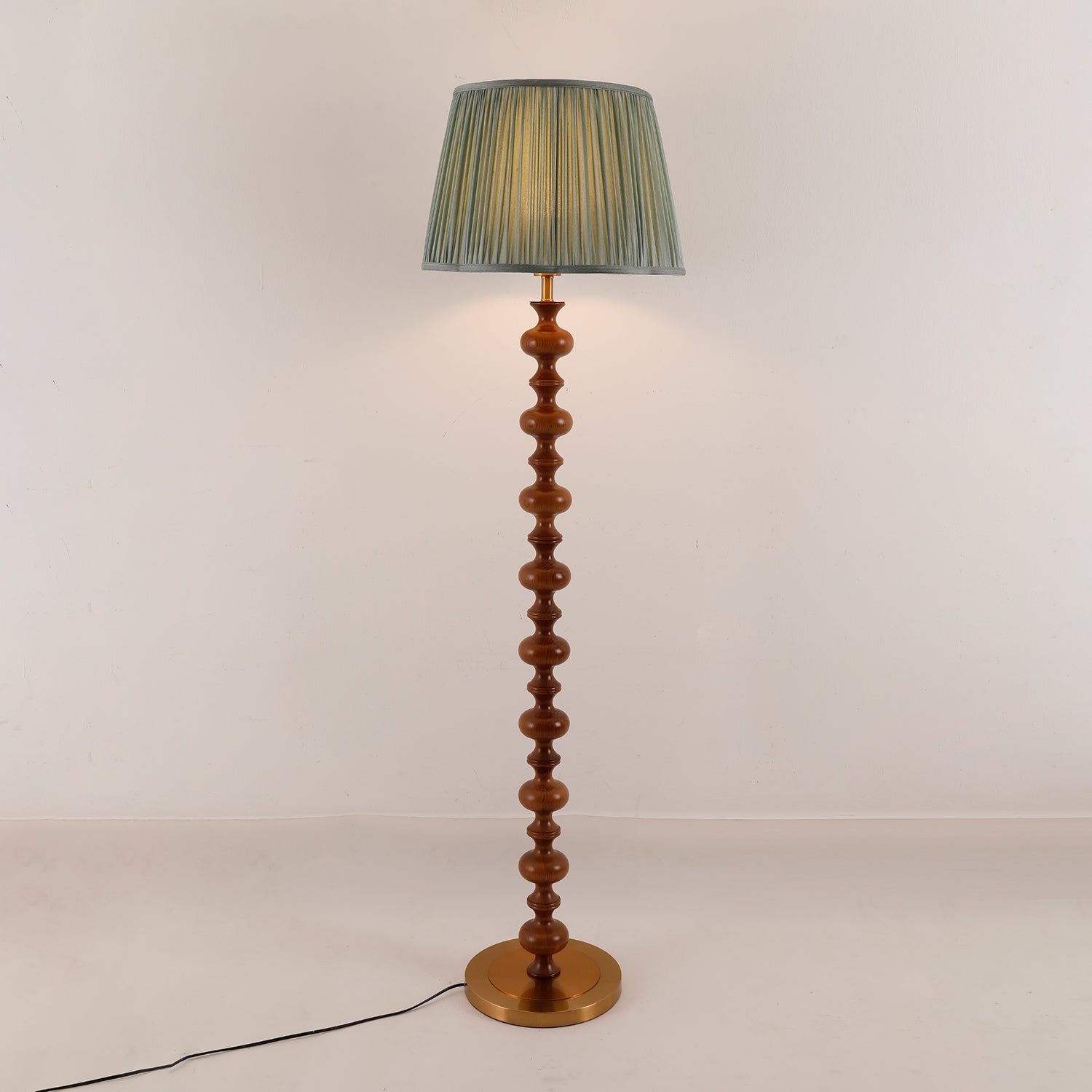 Emery Floor Lamp - Blowlighting