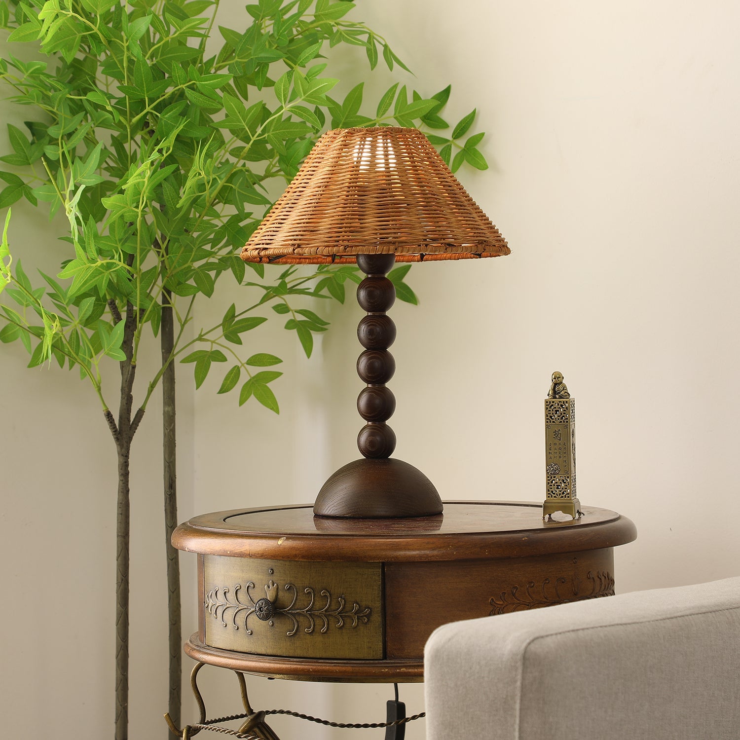 Emily Charm Table Lamp - Blowlighting