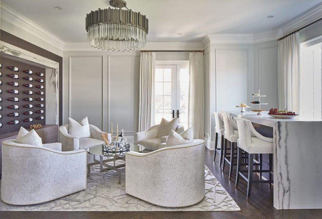 Empire Chandelier - Blowlighting