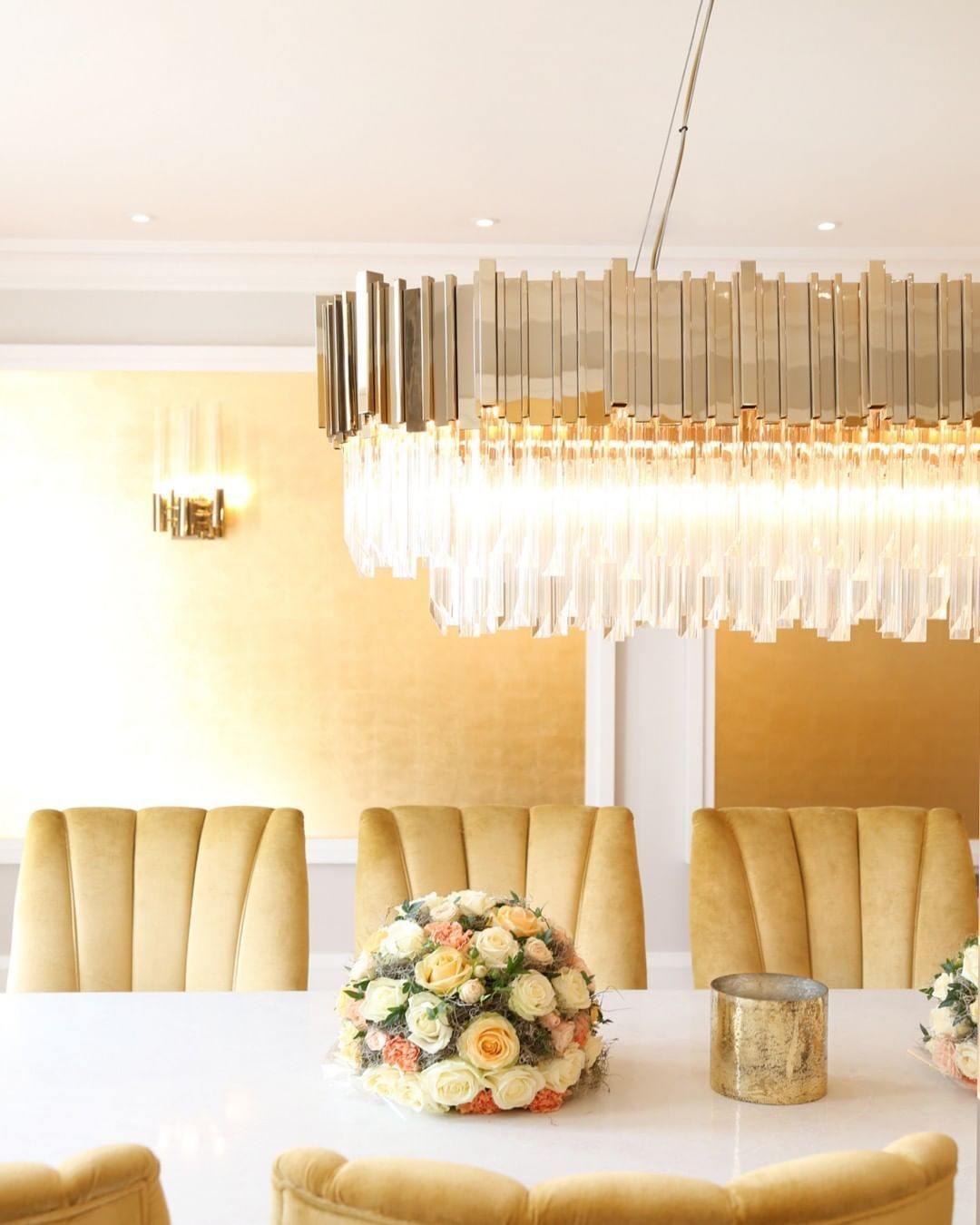 Empire Chandelier - Blowlighting