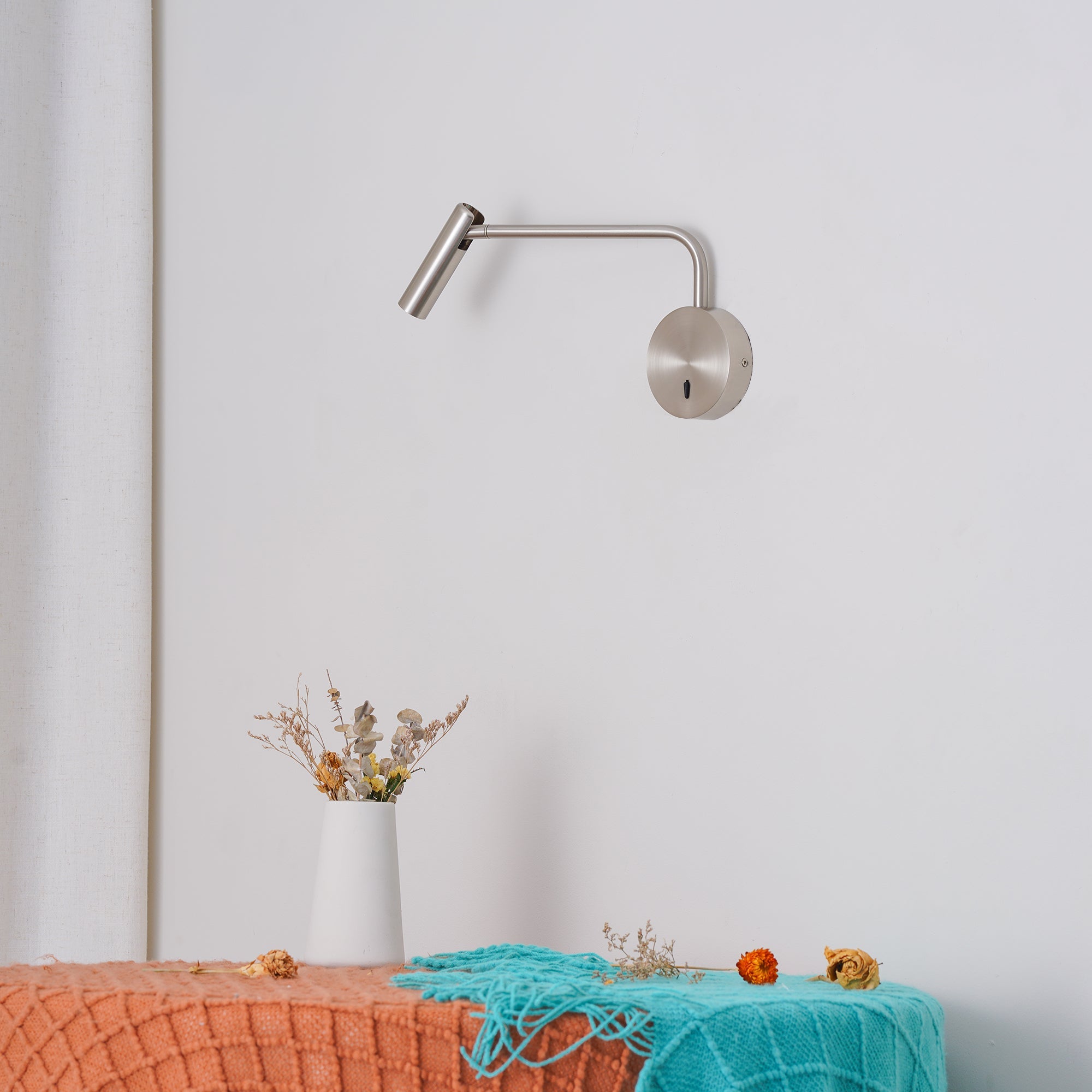Minimalist Disc LED Wall Sconce - Blowlighting