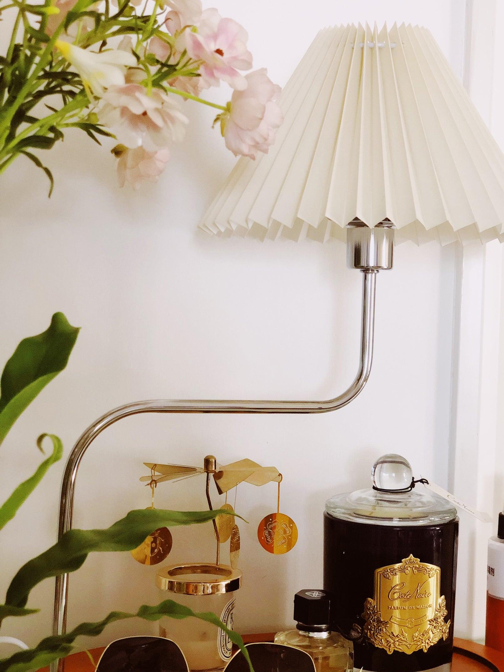Eterna TL Table Lamp - Blowlighting