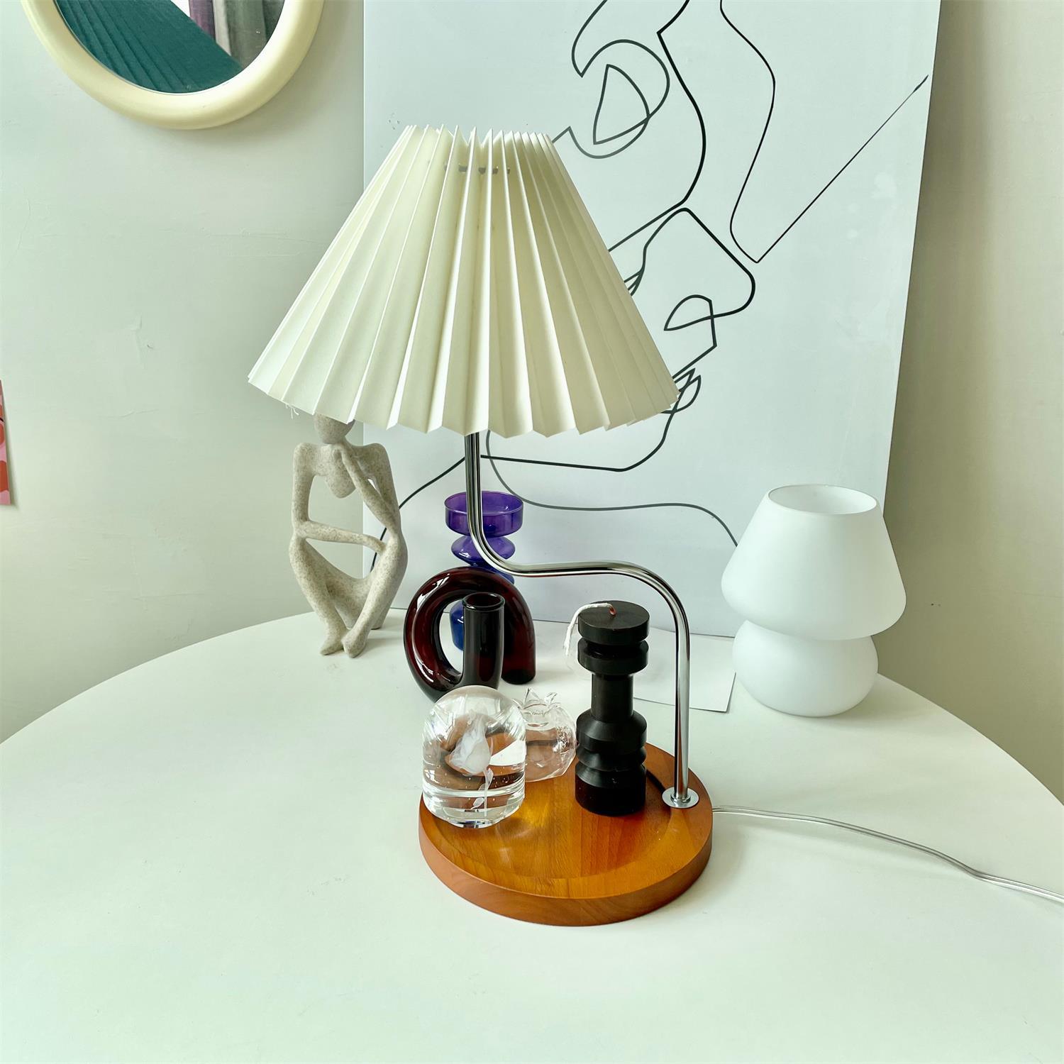 Eterna TL Table Lamp - Blowlighting