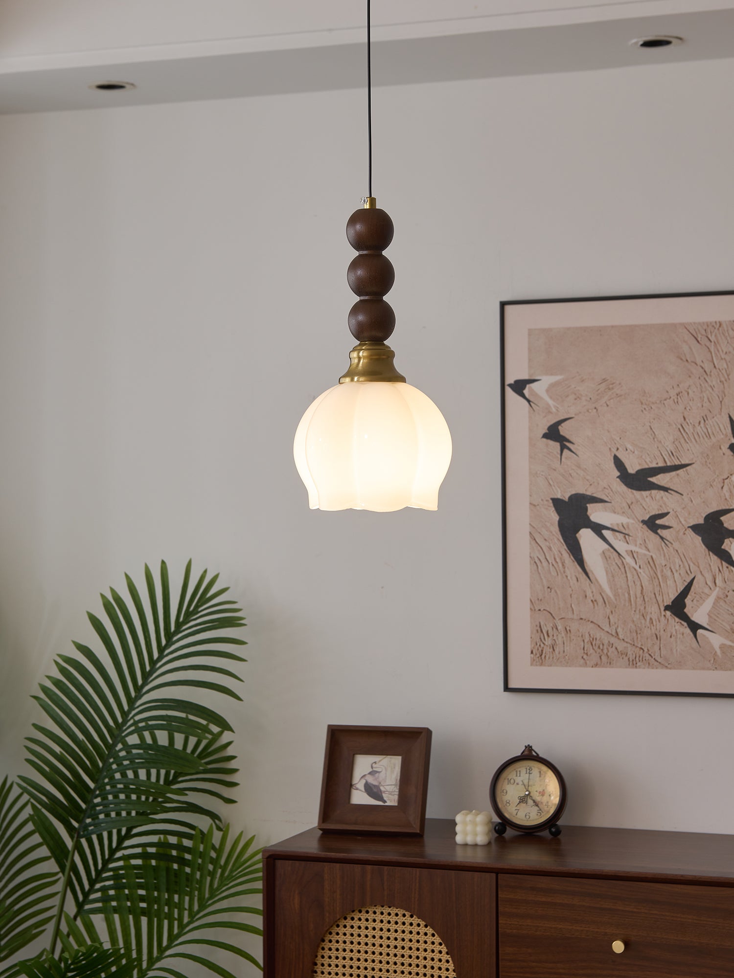 Evandra Pendant Light - Blowlighting