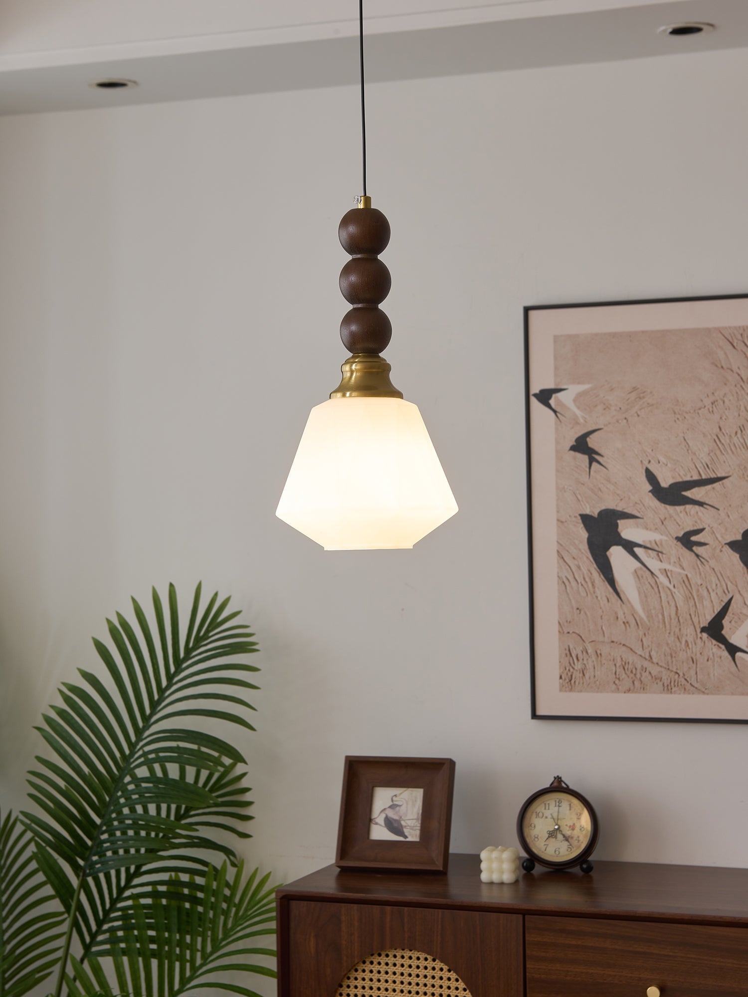 Evandra Pendant Light - Blowlighting