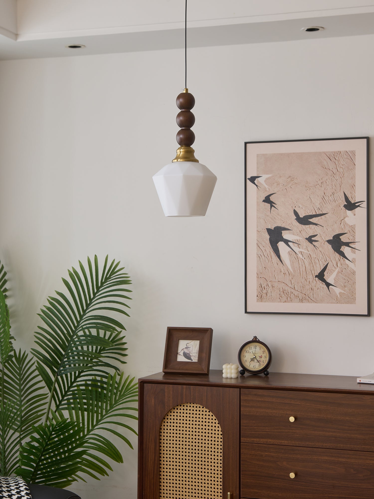 Evandra Pendant Light - Blowlighting