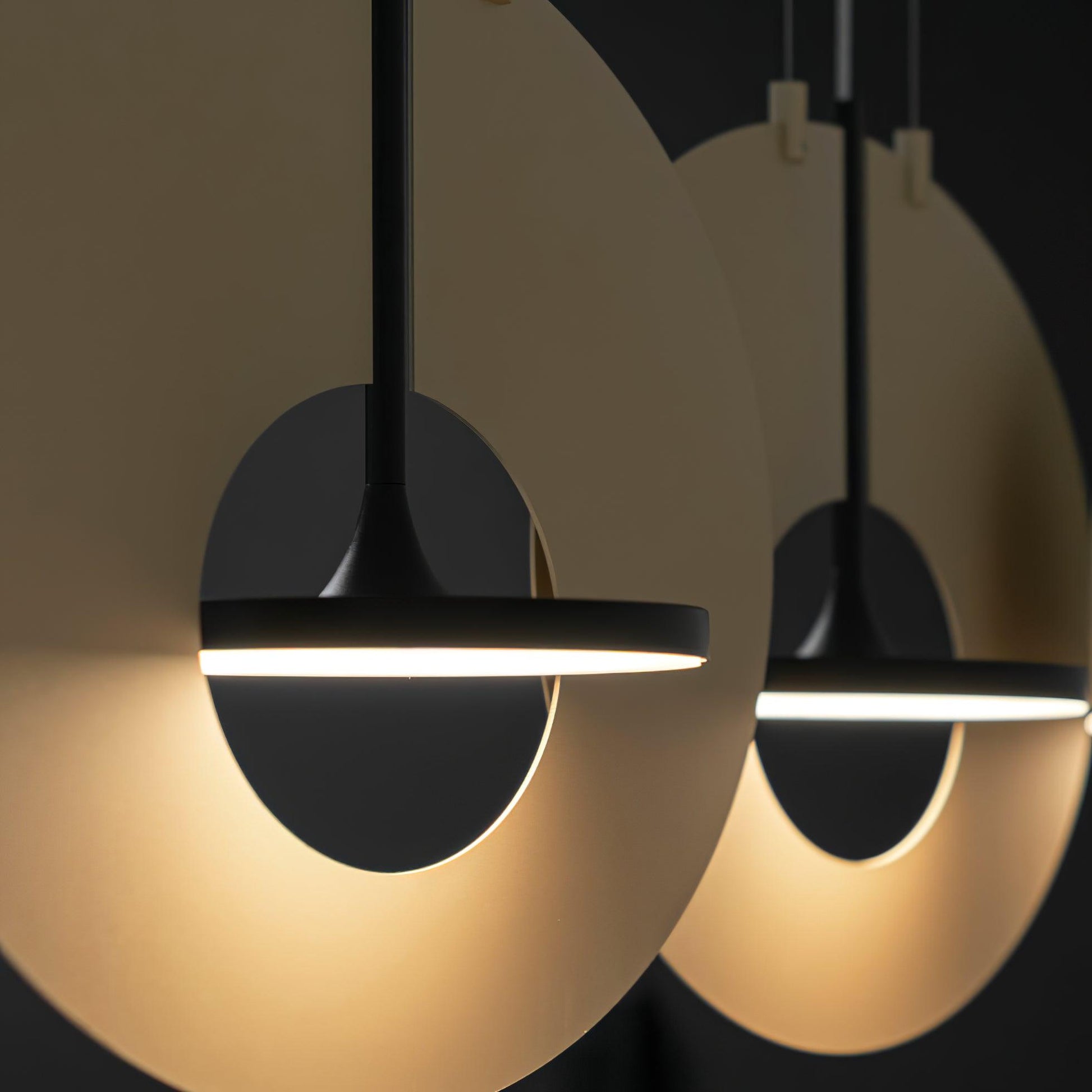 Eye In The Sky Pendant Light - Blowlighting