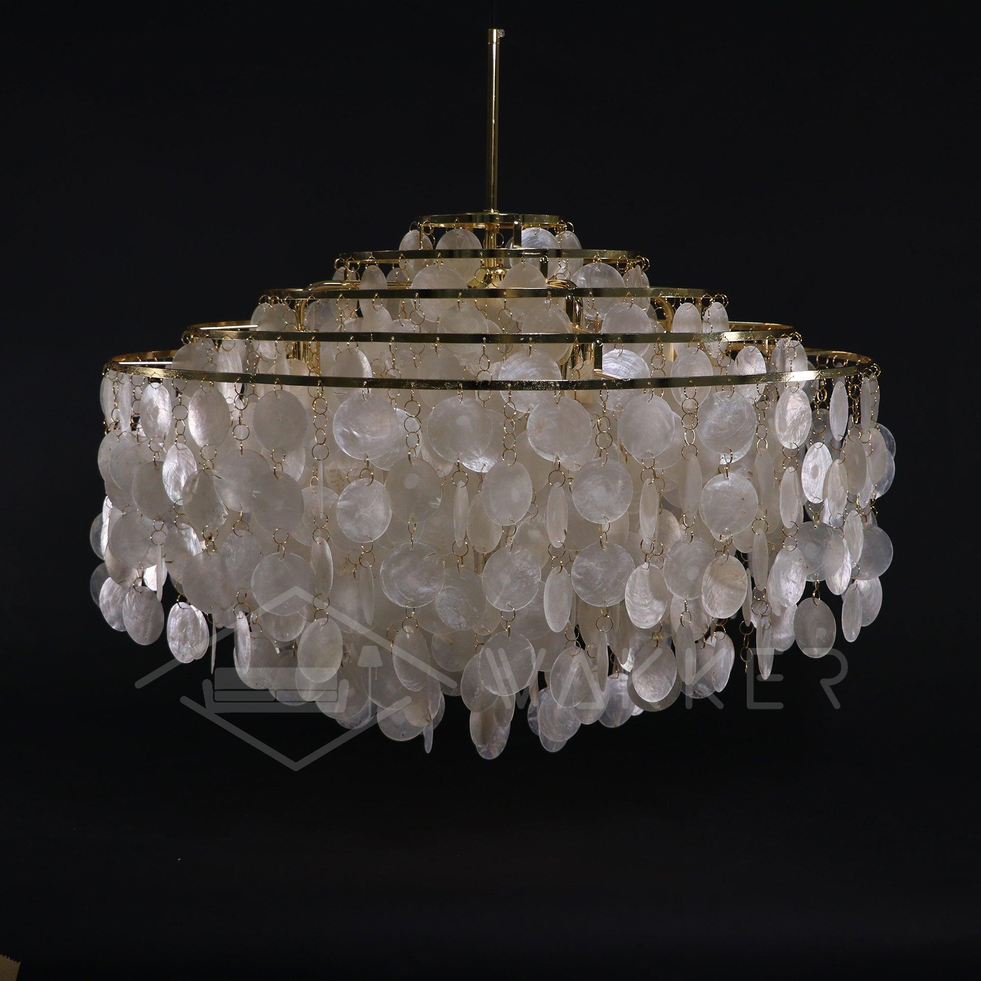 Round Shell Chandelier - Blowlighting
