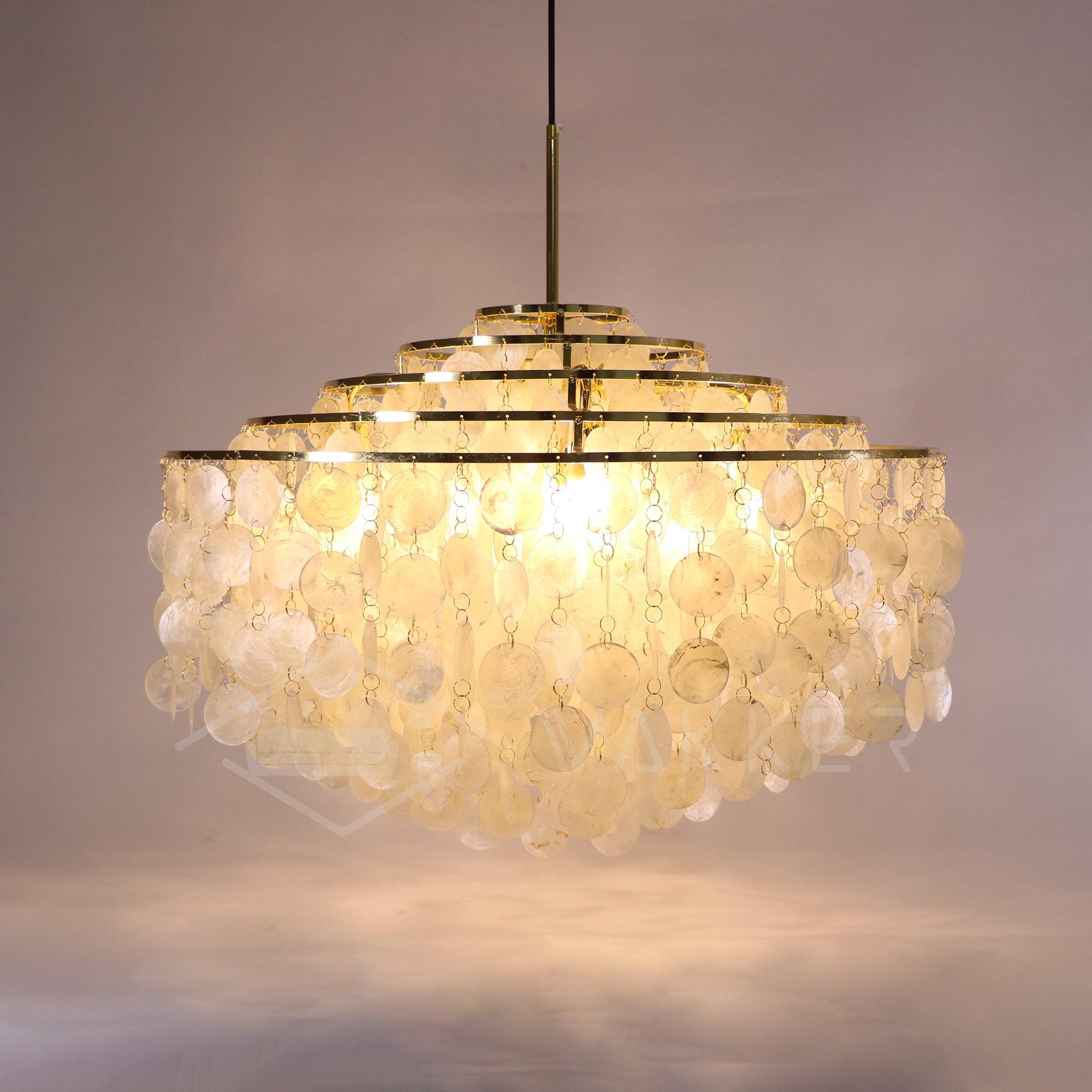 Round Shell Chandelier - Blowlighting
