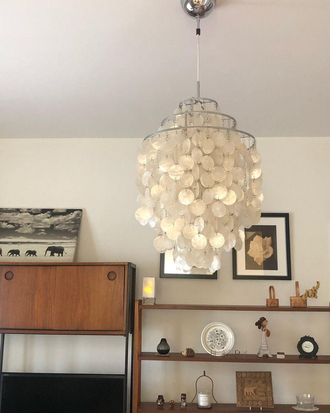 Round Shell Chandelier - Blowlighting