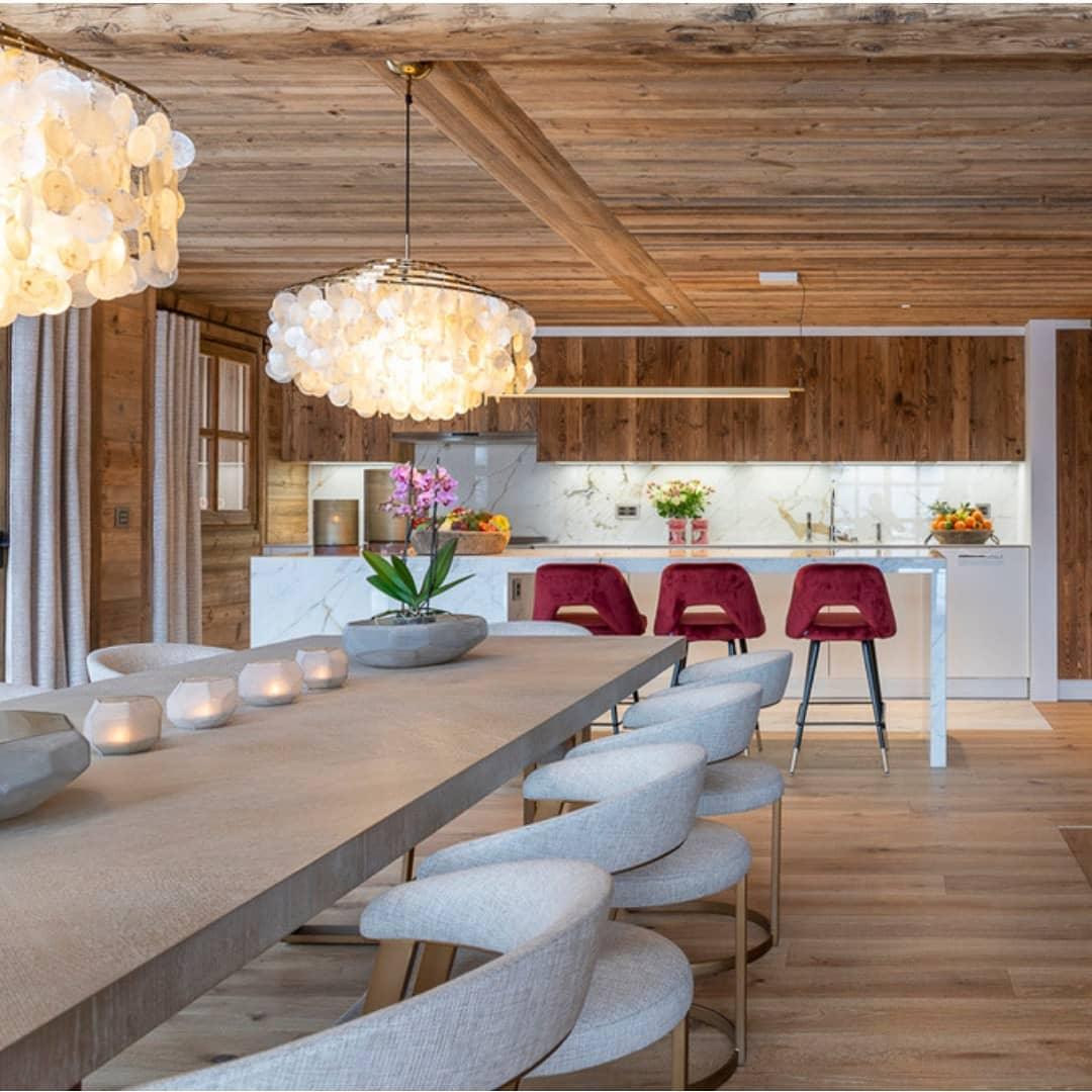Round Shell Chandelier - Blowlighting