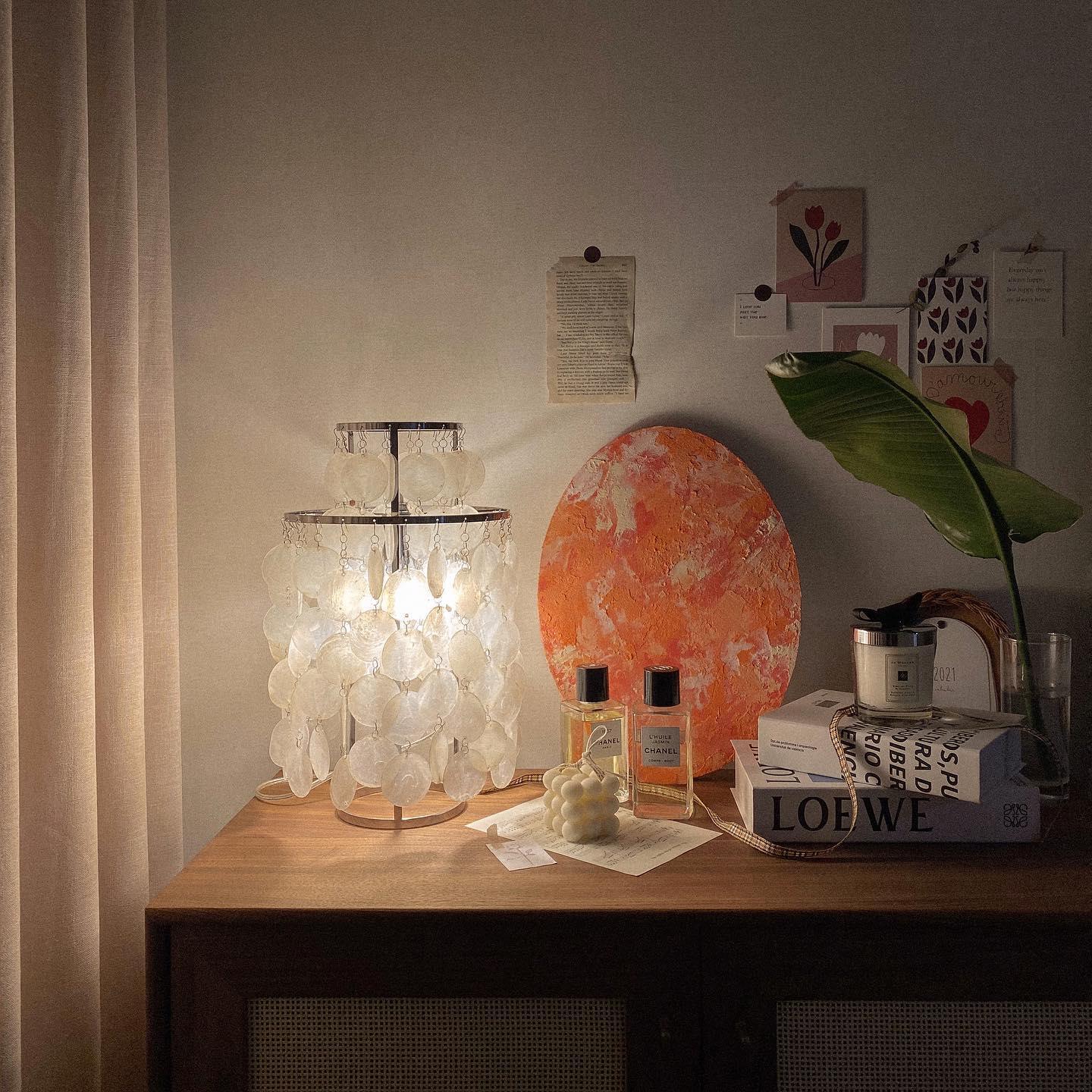 Round Shell Table Lamp - Blowlighting