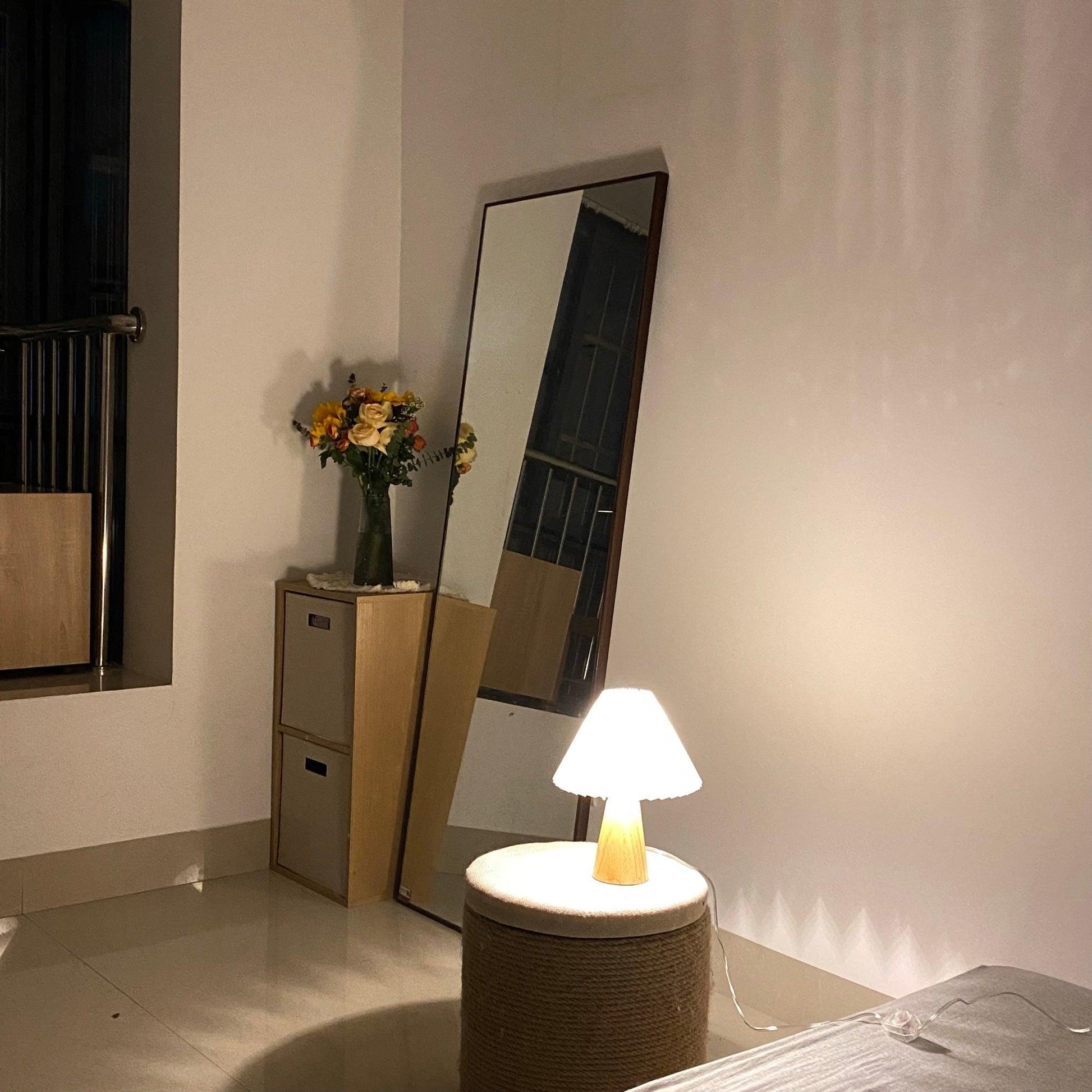 Facet Table Lamp - Blowlighting