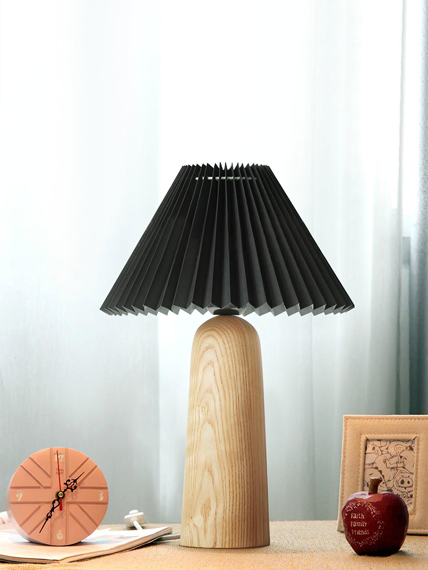 Facet Table Lamp - Blowlighting